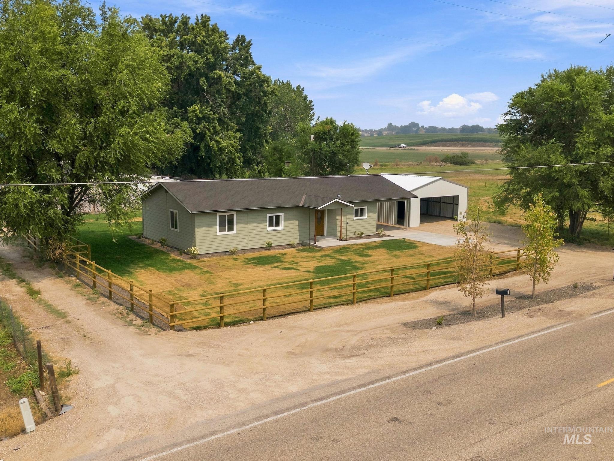 14666 Willis Rd Property Photo 49