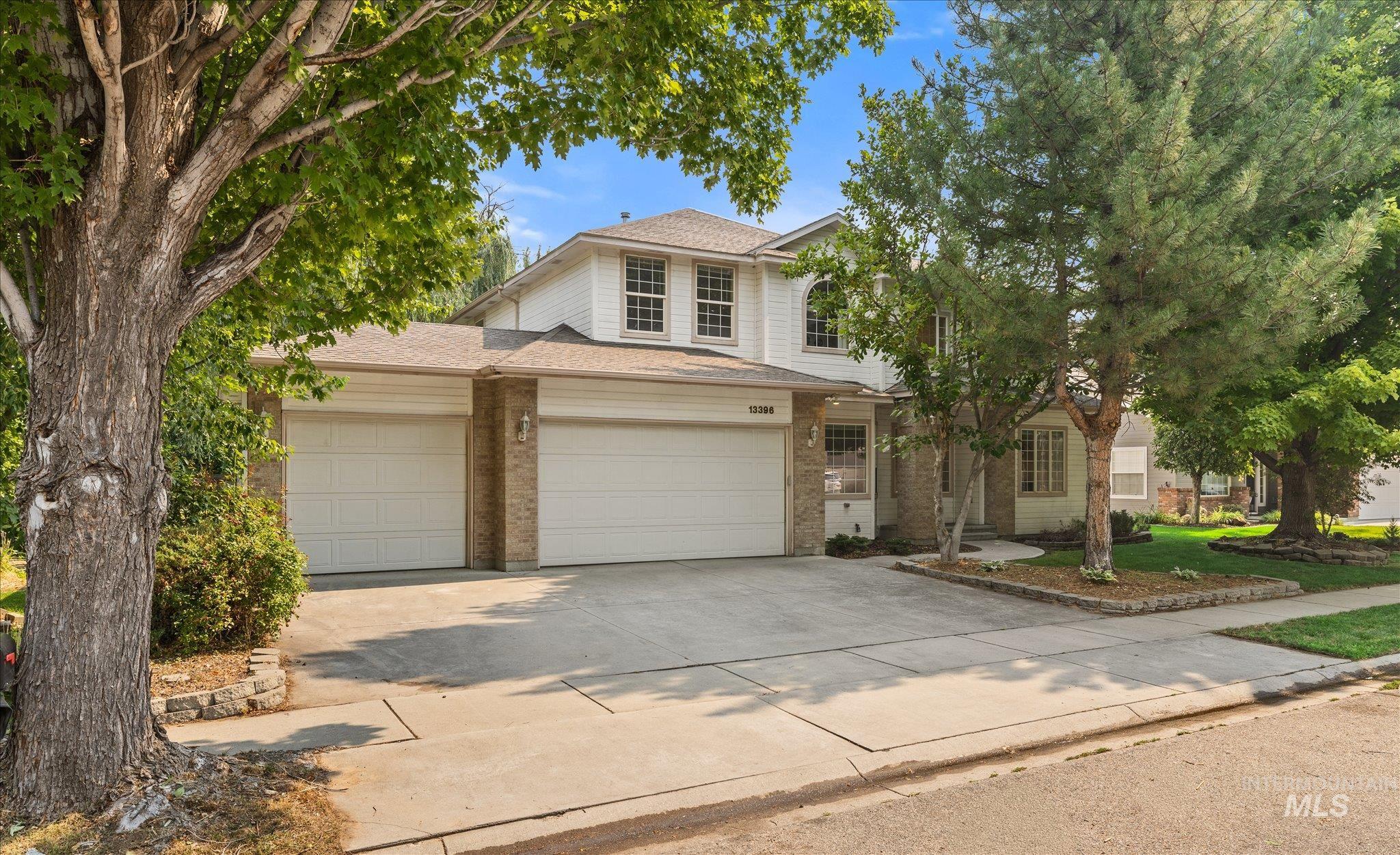 13396 W Bluebonnet Dr Property Photo 1