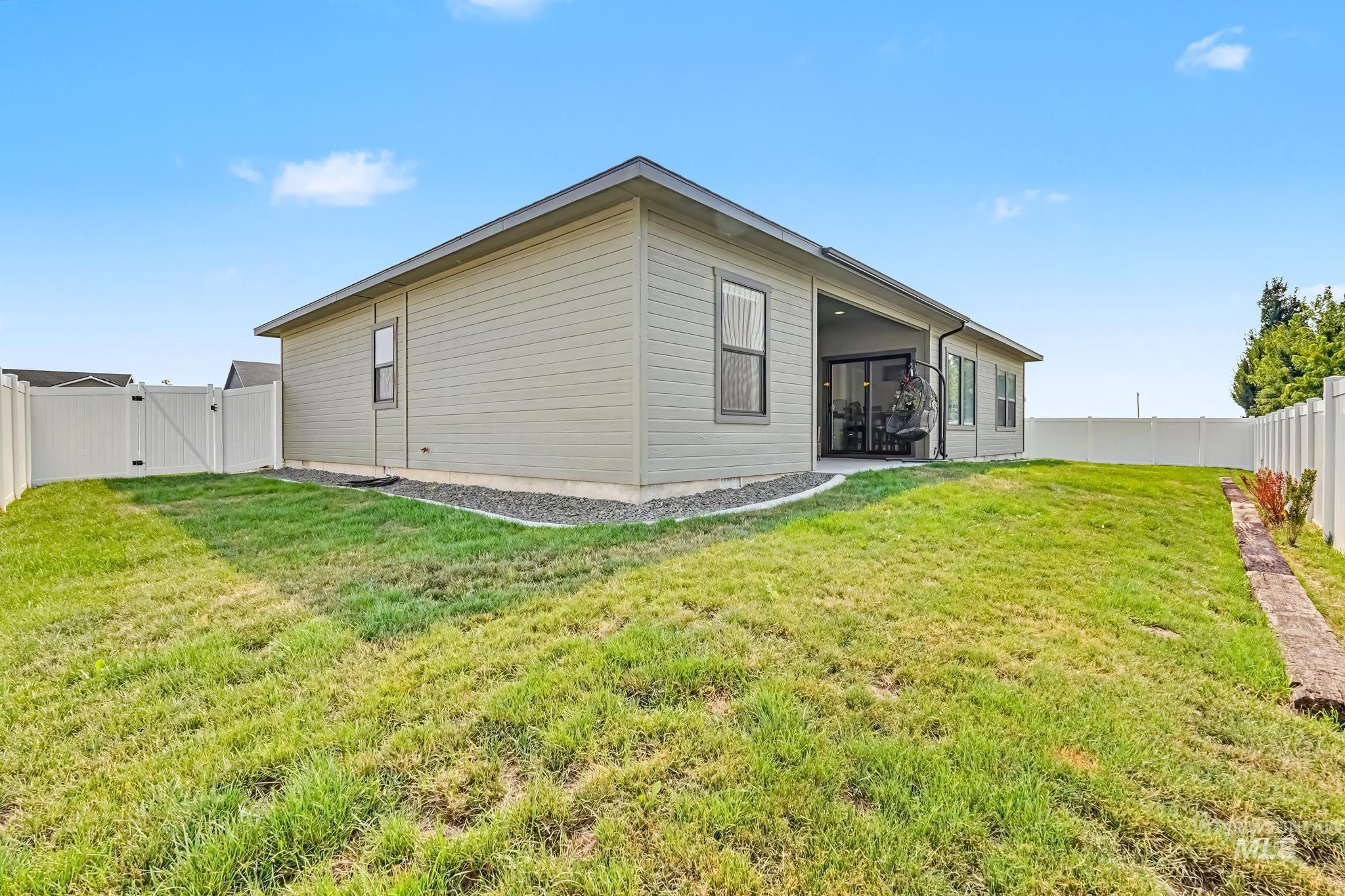 2182 Austin Way Property Photo 25