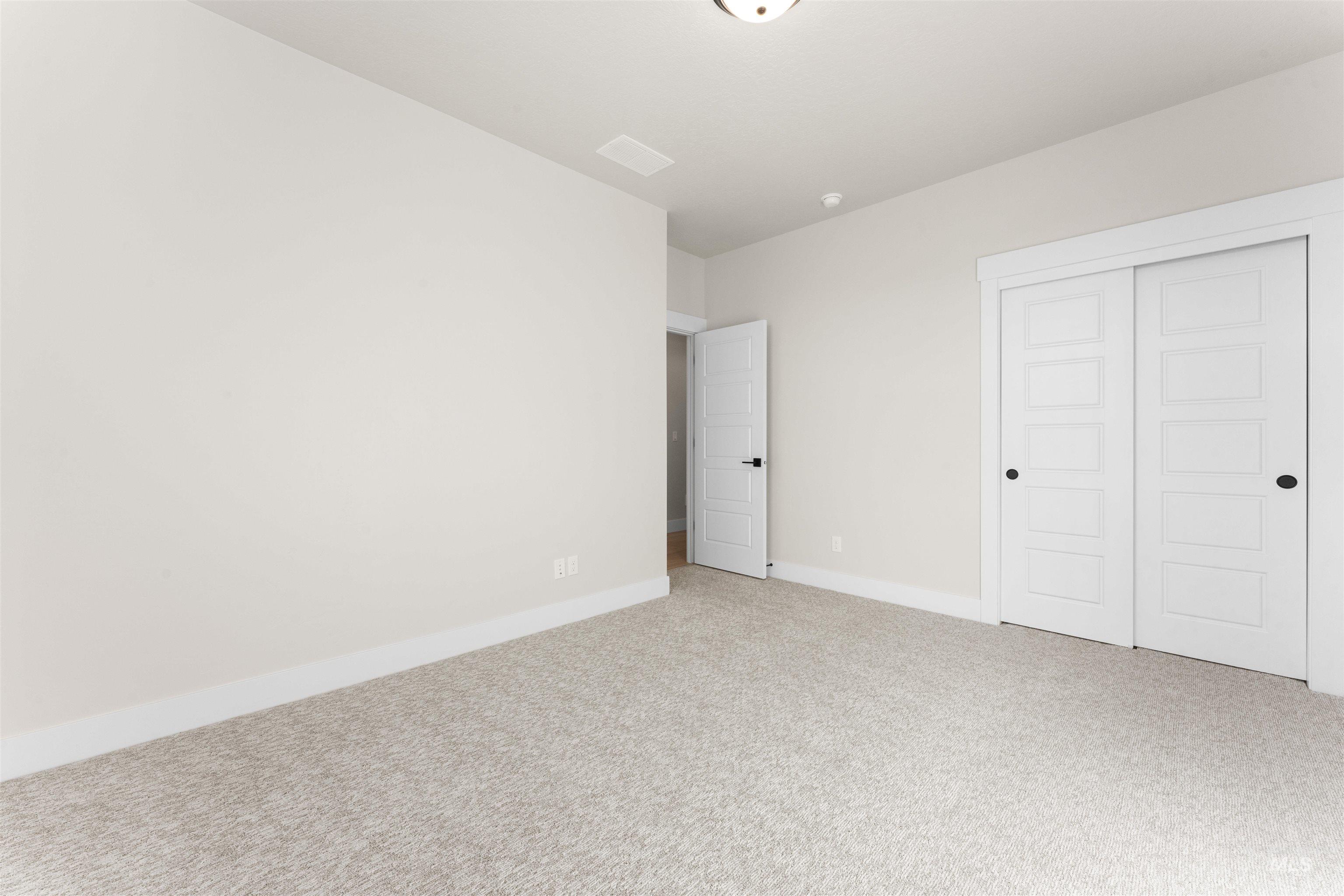 8164 Fountain Brook Property Photo 4