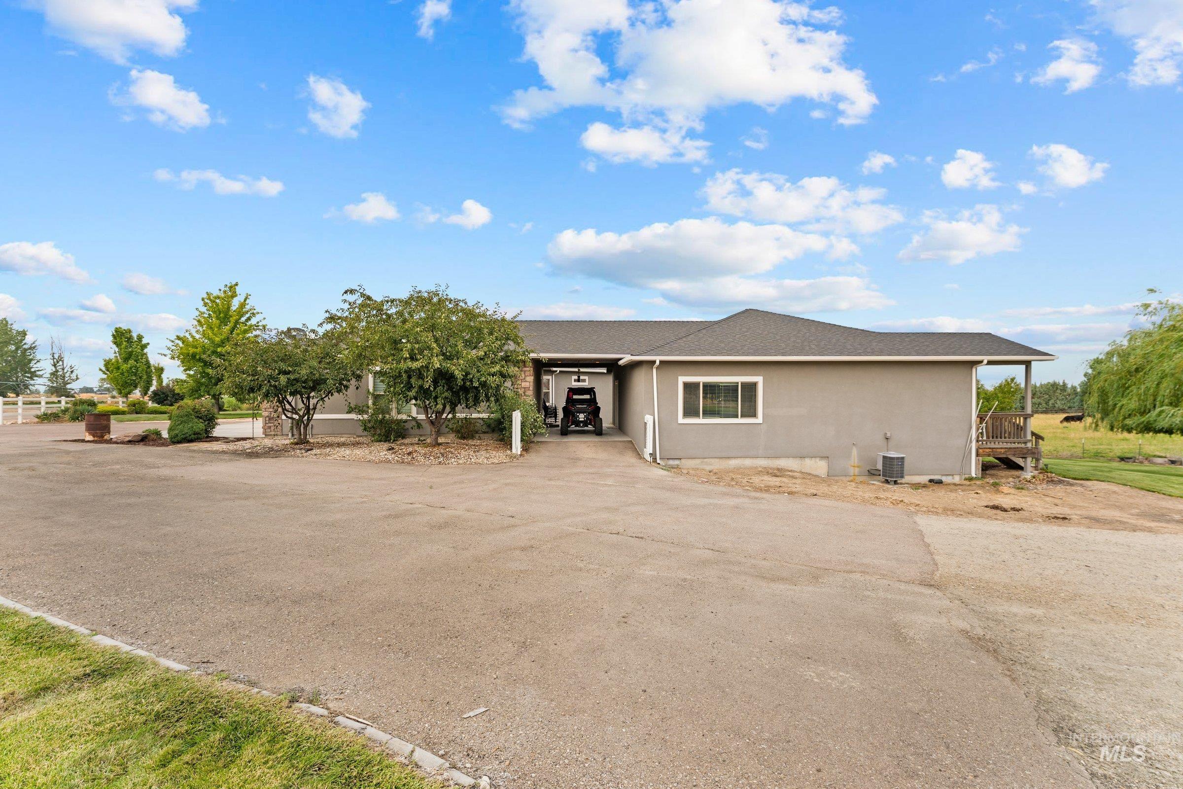 3942 Vista Ridge Ln Property Photo 24