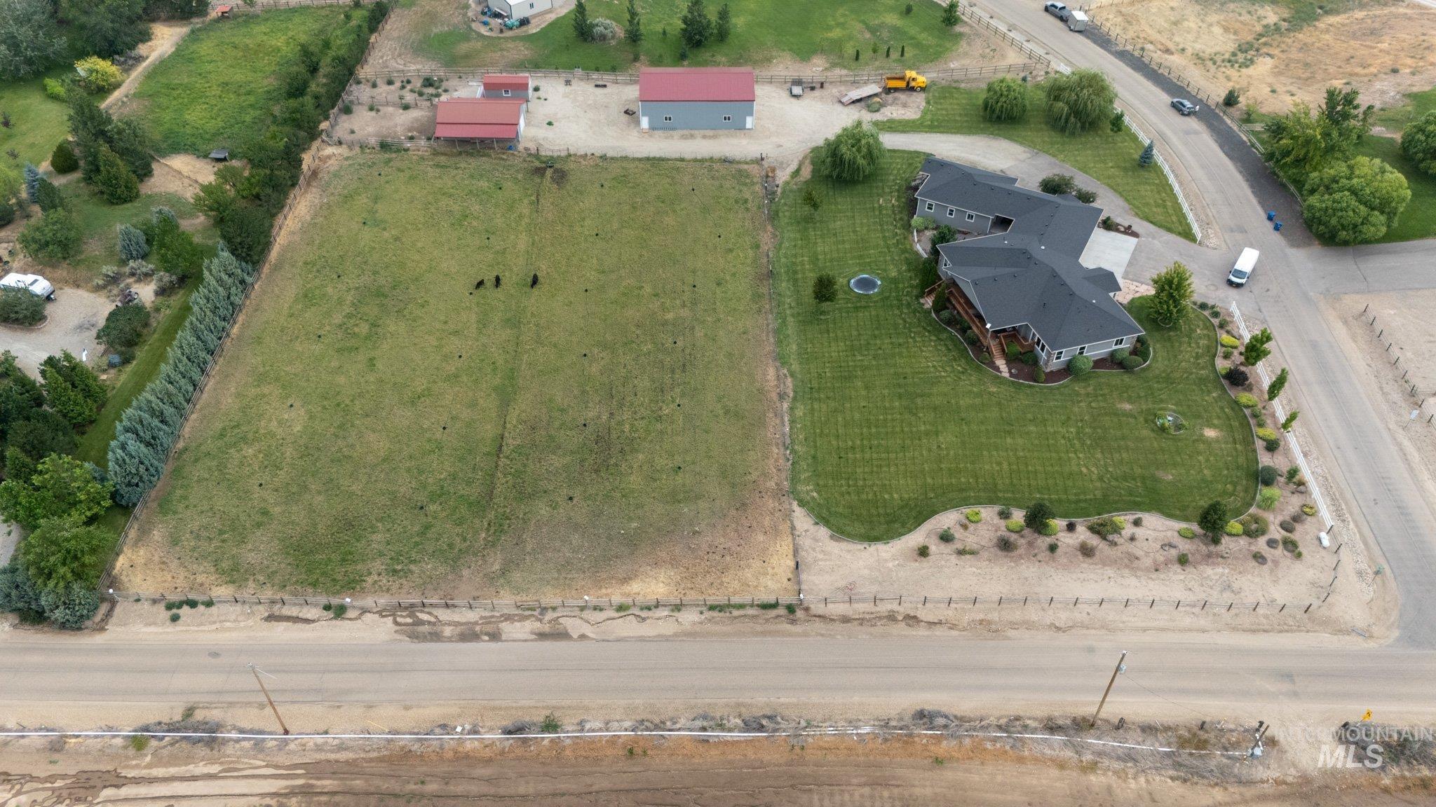 3942 Vista Ridge Ln Property Photo 35