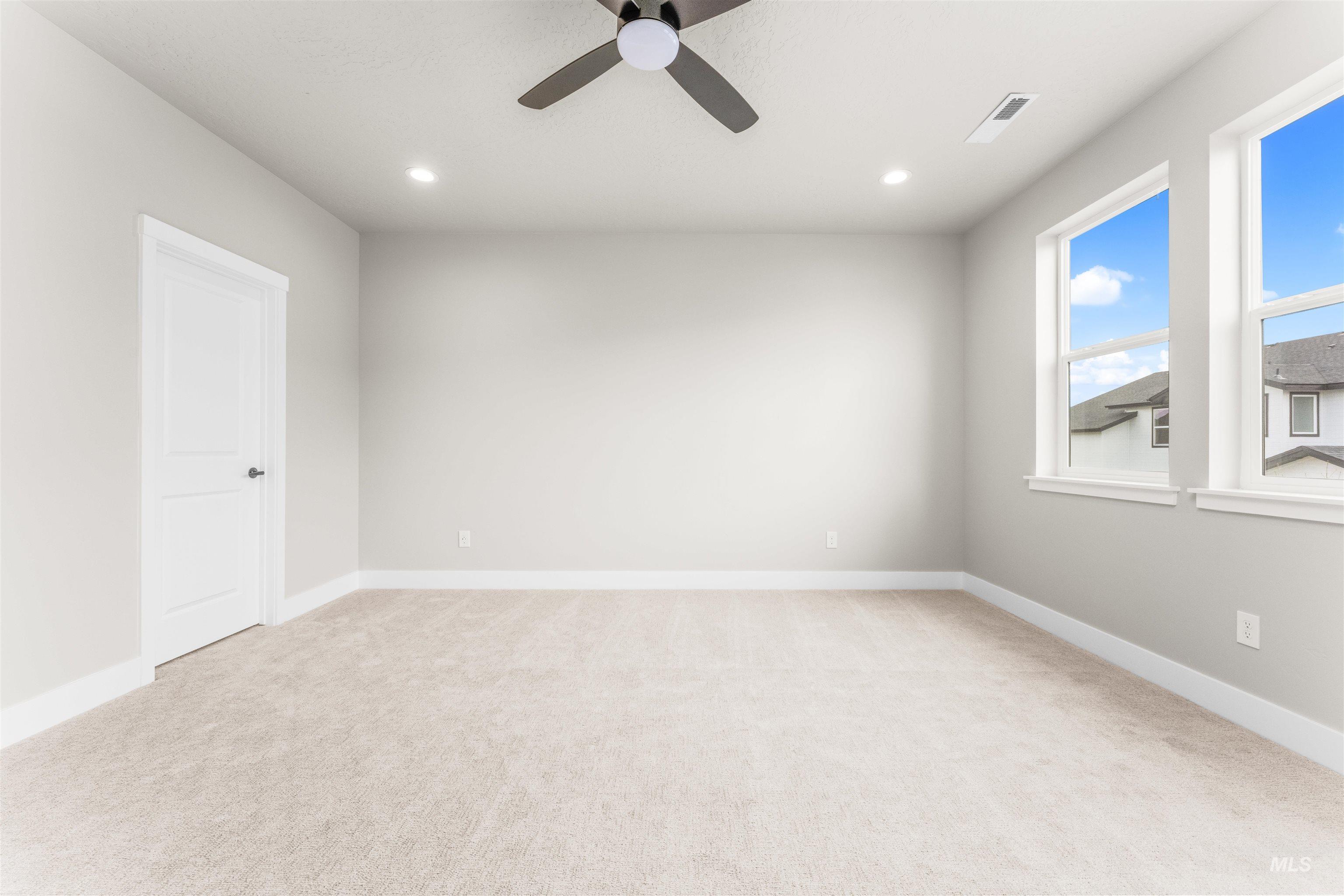 2877 W Jutland Property Photo 19