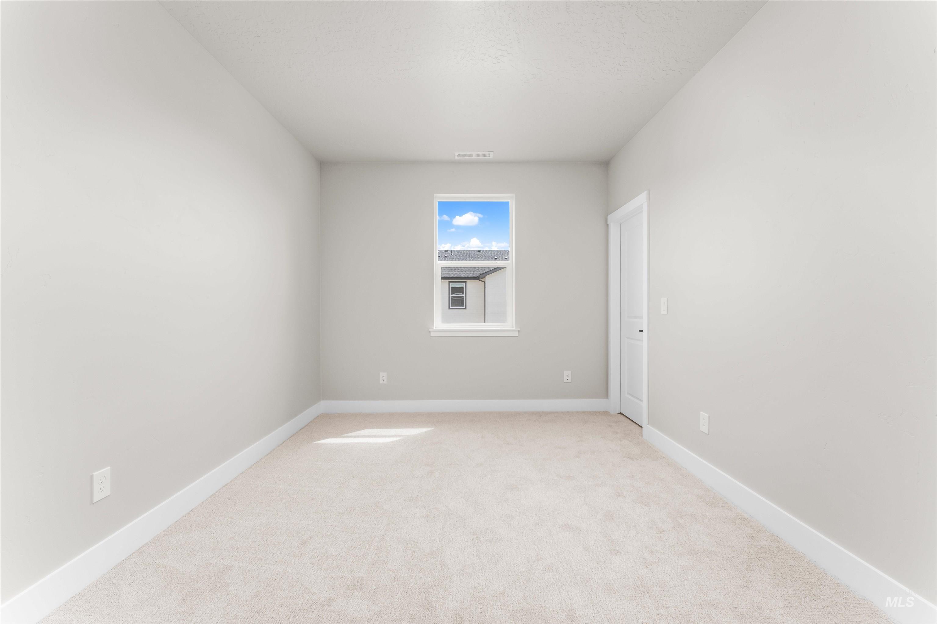 2877 W Jutland Property Photo 25