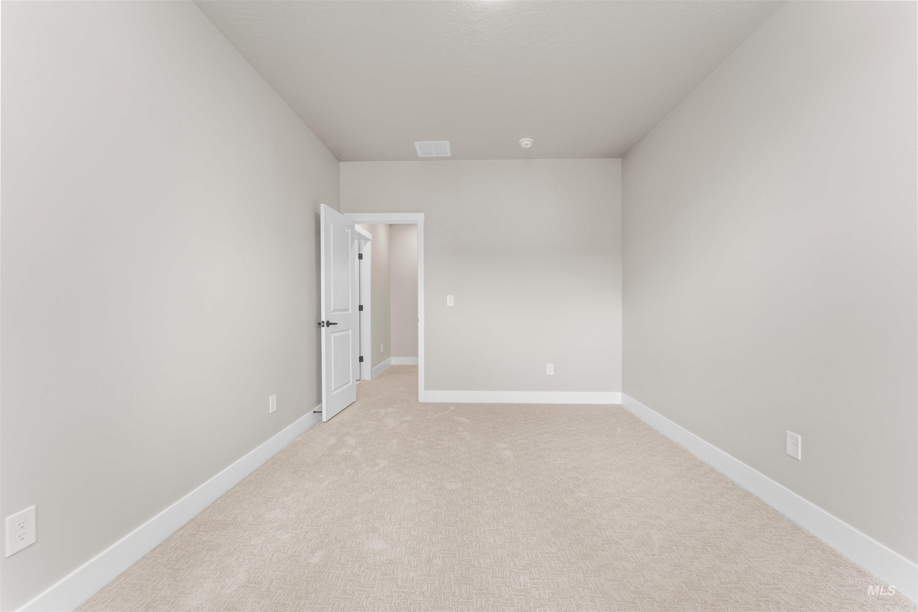 2877 W Jutland Property Photo 26