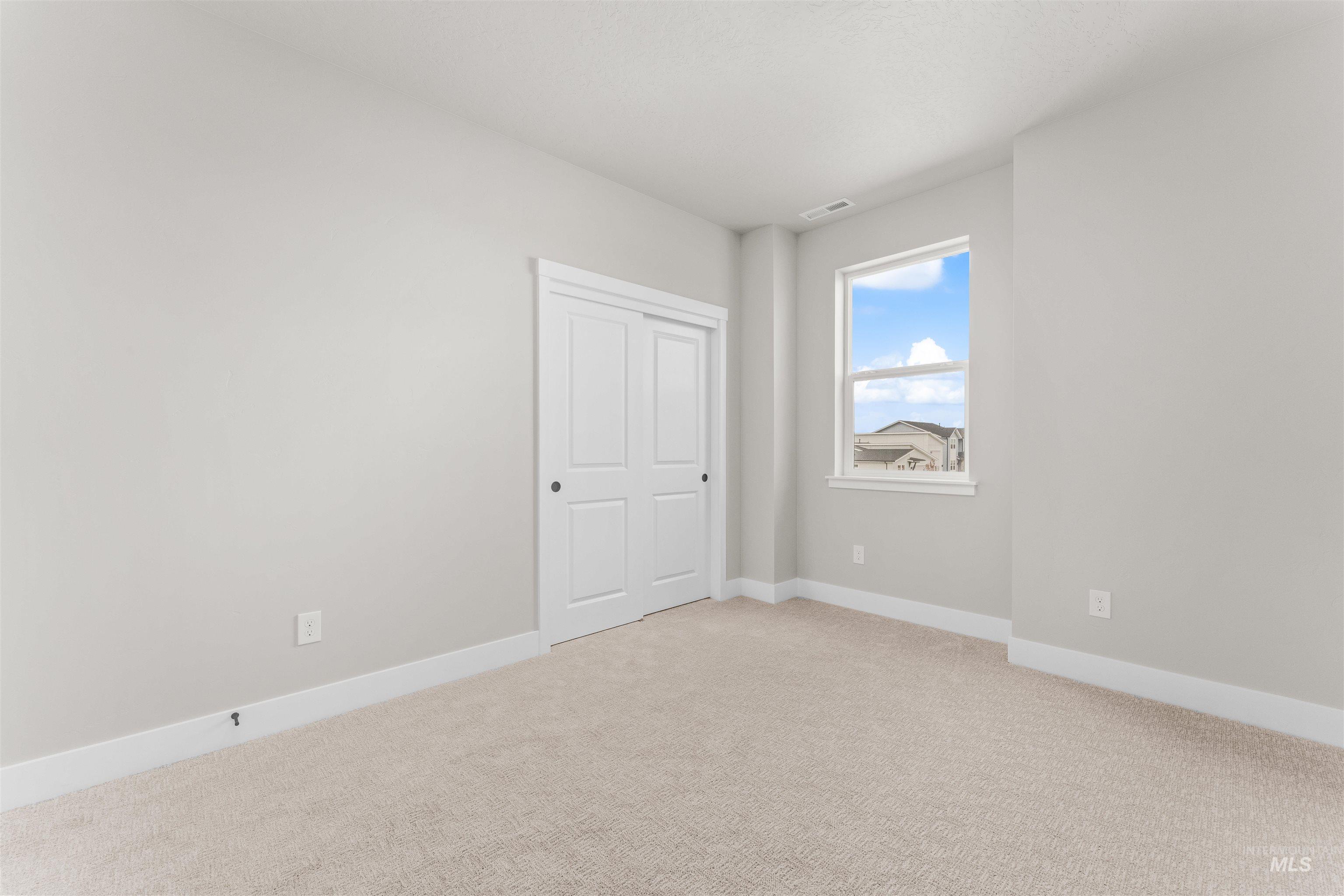 2877 W Jutland Property Photo 32