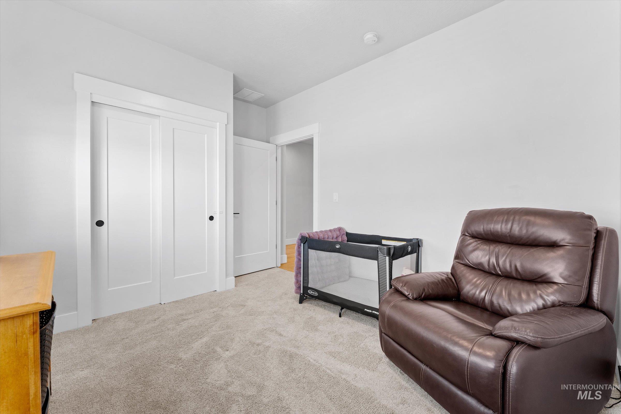 770 E Bouquet Ct Property Photo 22