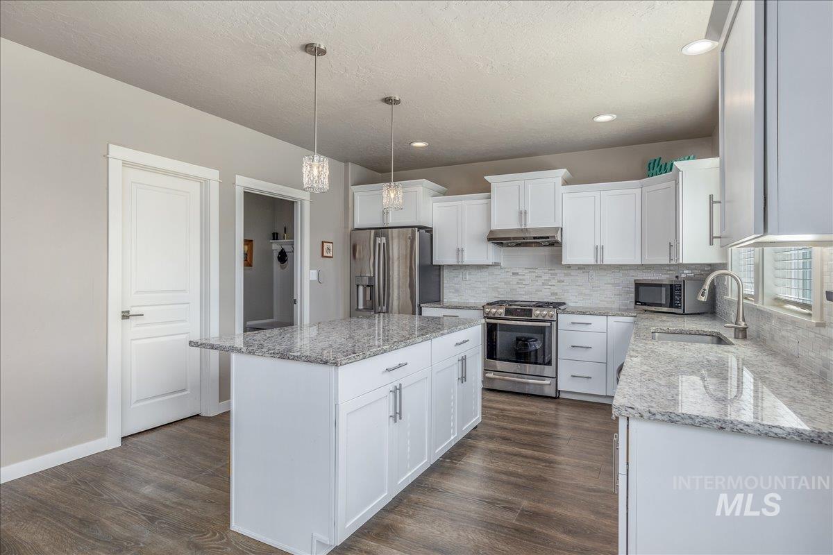 4476 N Glenrock Way Property Photo 11