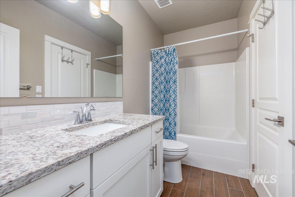 4476 N Glenrock Way Property Photo 19