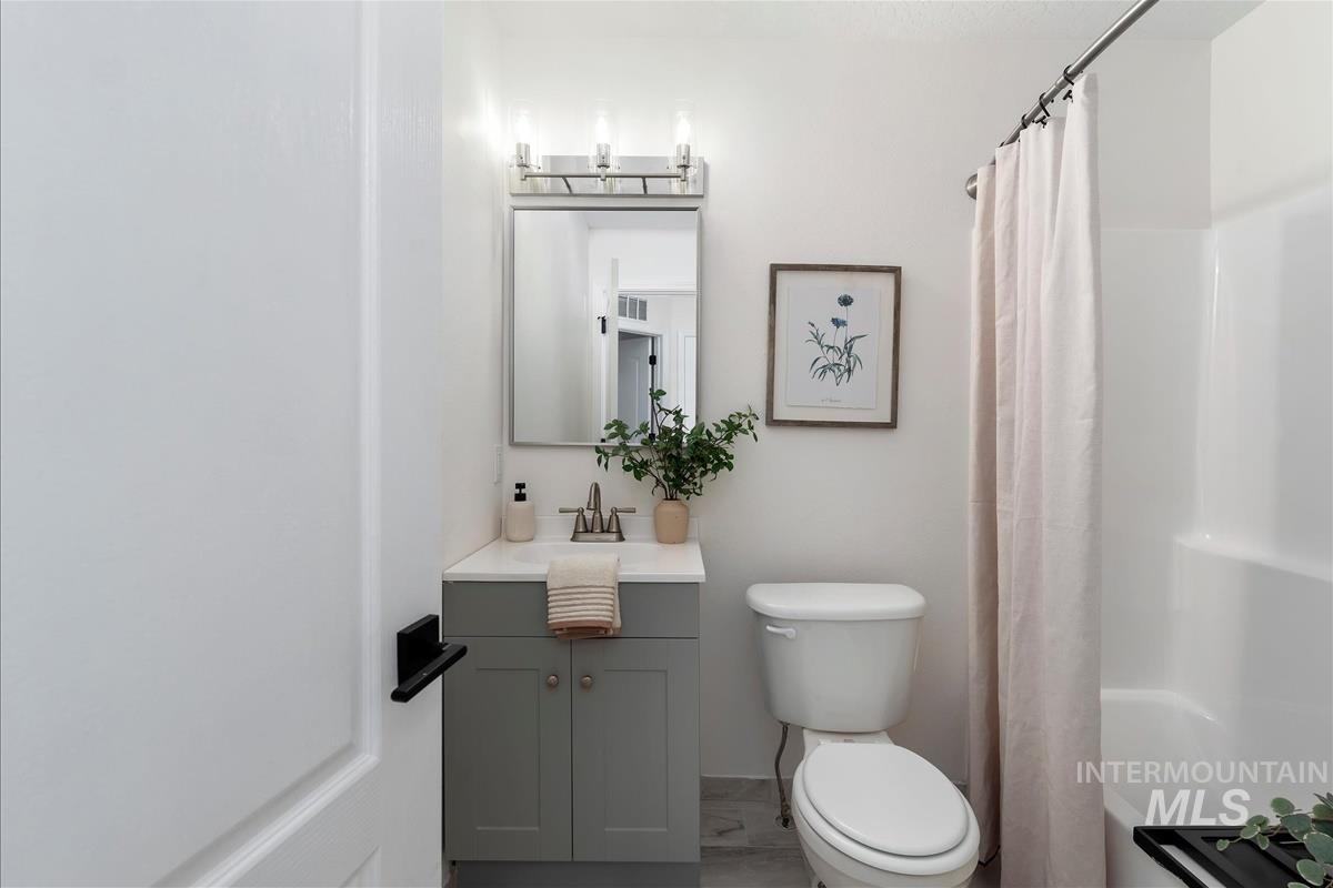 4484 S Santa Cruz Way Property Photo 25