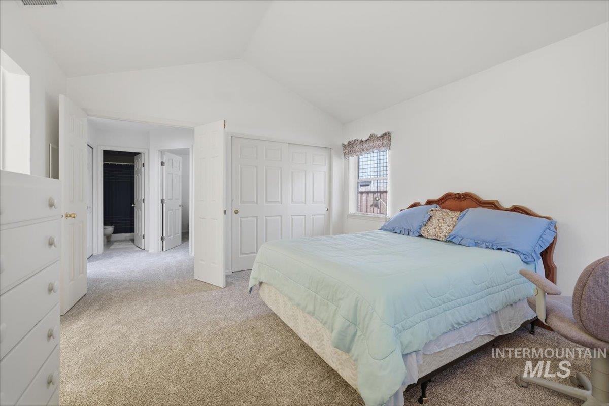 2401 S Swallowtail Ln Property Photo 28