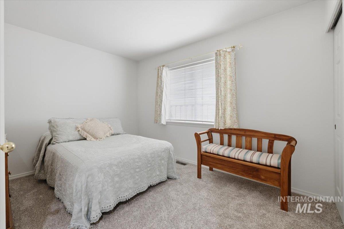 2401 S Swallowtail Ln Property Photo 32
