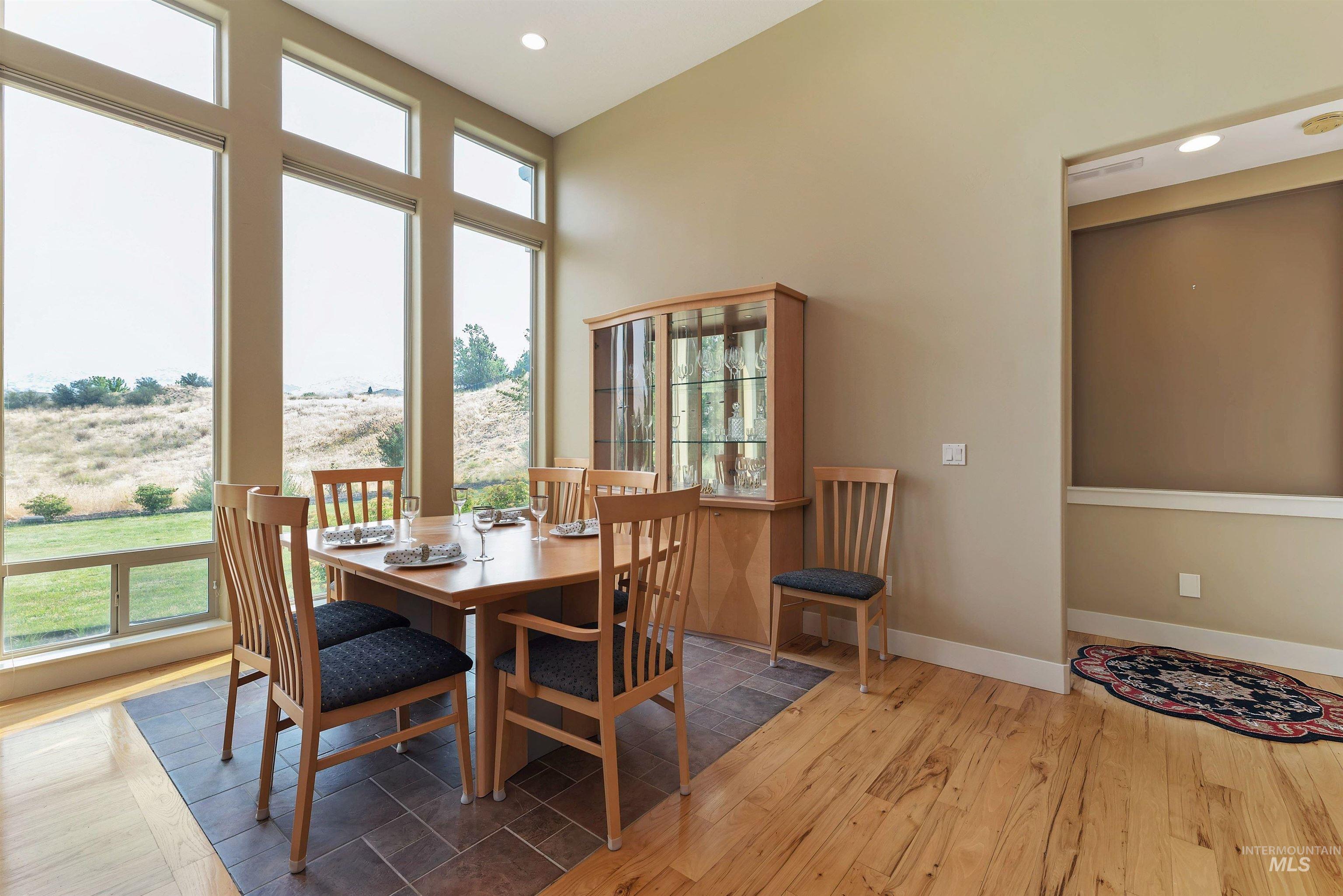 4026 W Deerpath Drive Property Photo 22