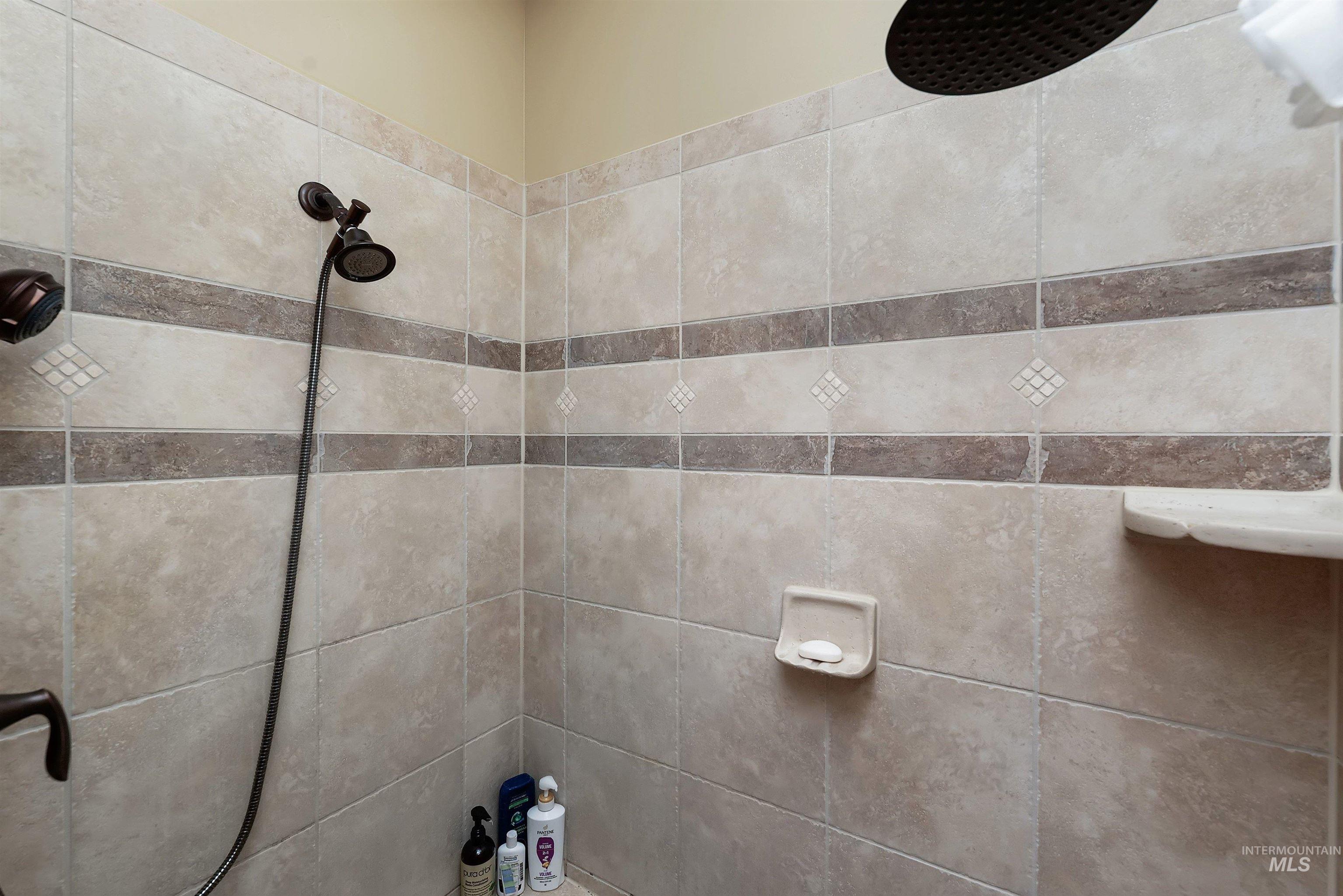 4026 W Deerpath Drive Property Photo 29
