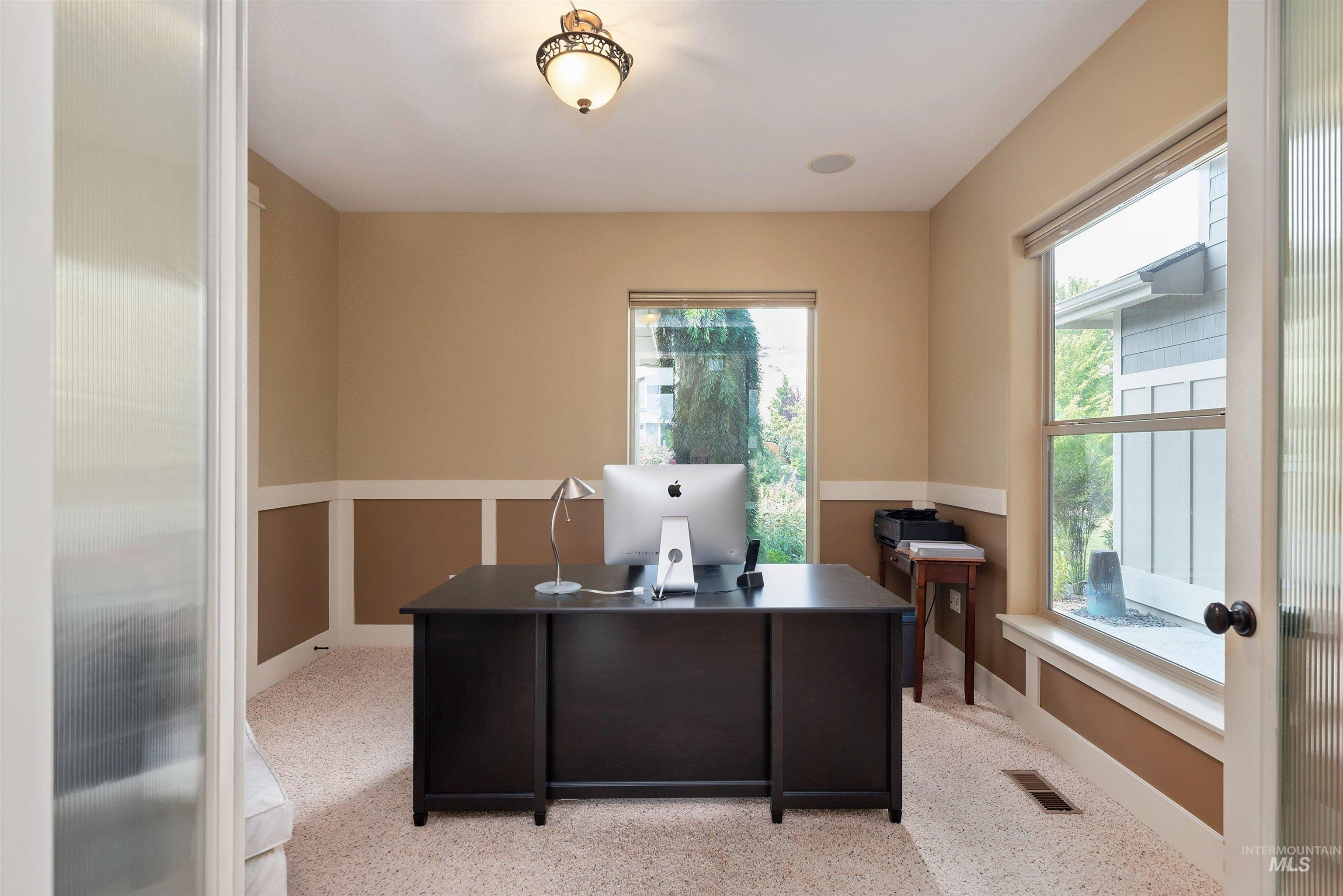 4026 W Deerpath Drive Property Photo 35