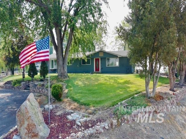 1549 Cove Road Property Photo 1