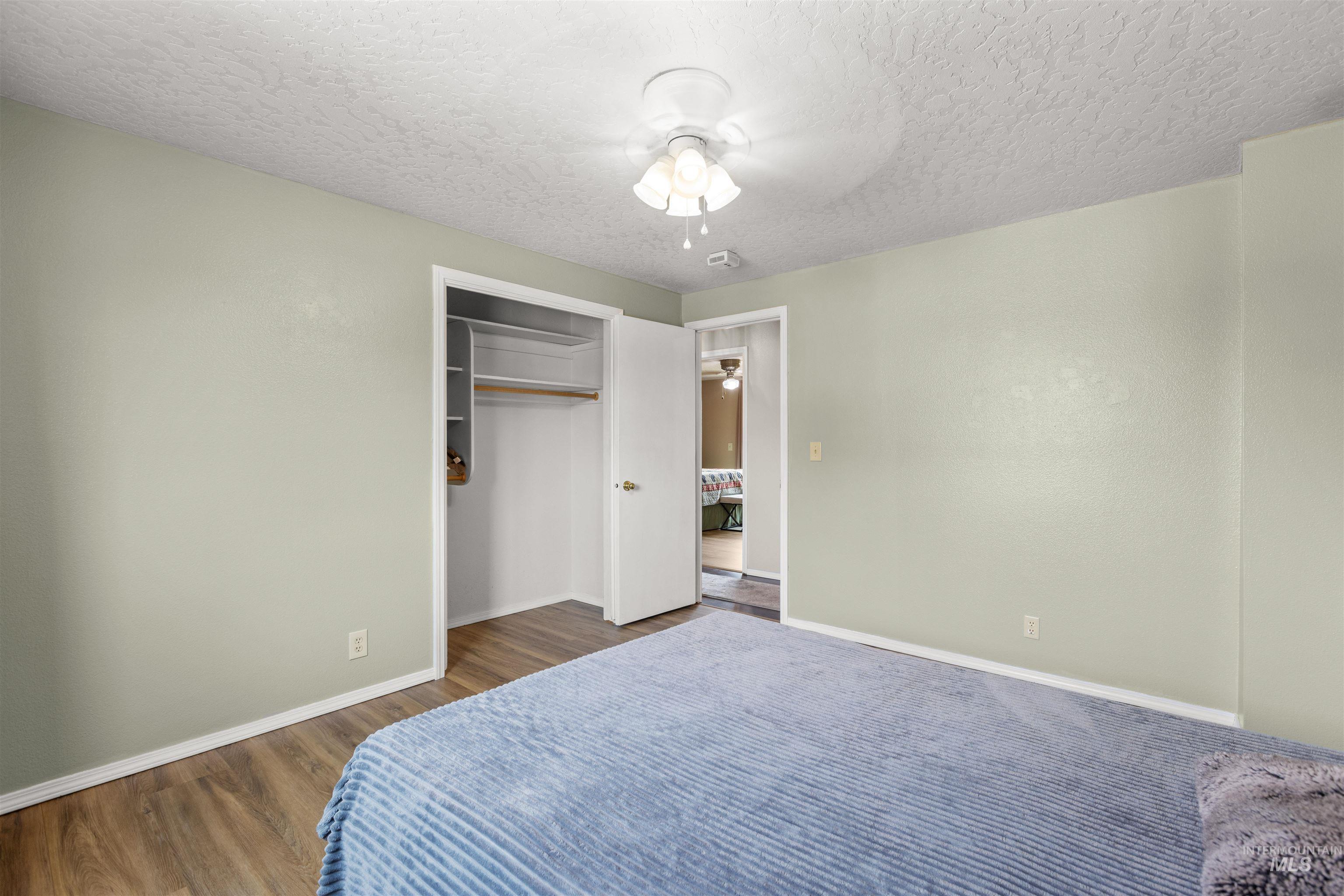 807 Sapphire Ct Property Photo 31