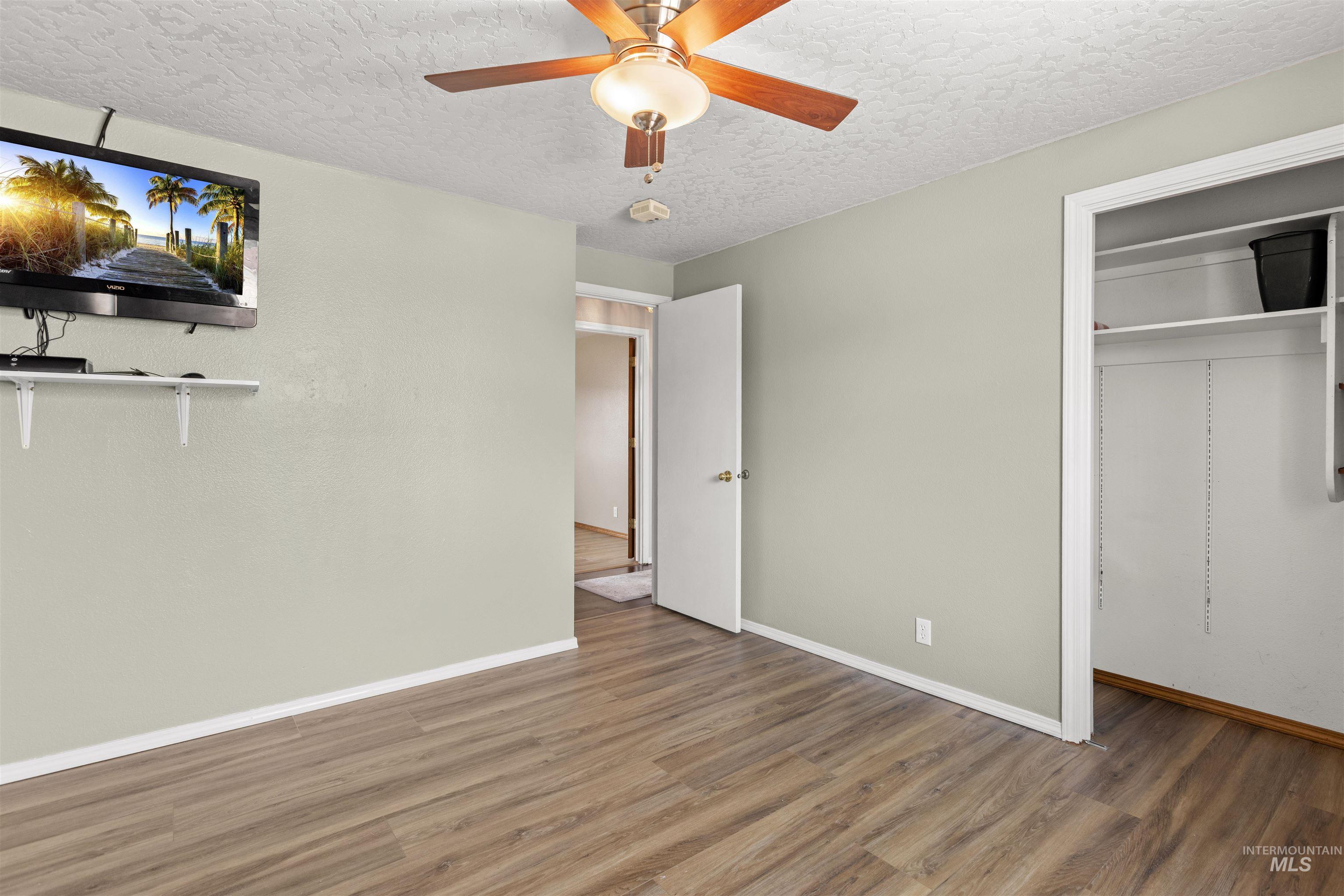 807 Sapphire Ct Property Photo 33