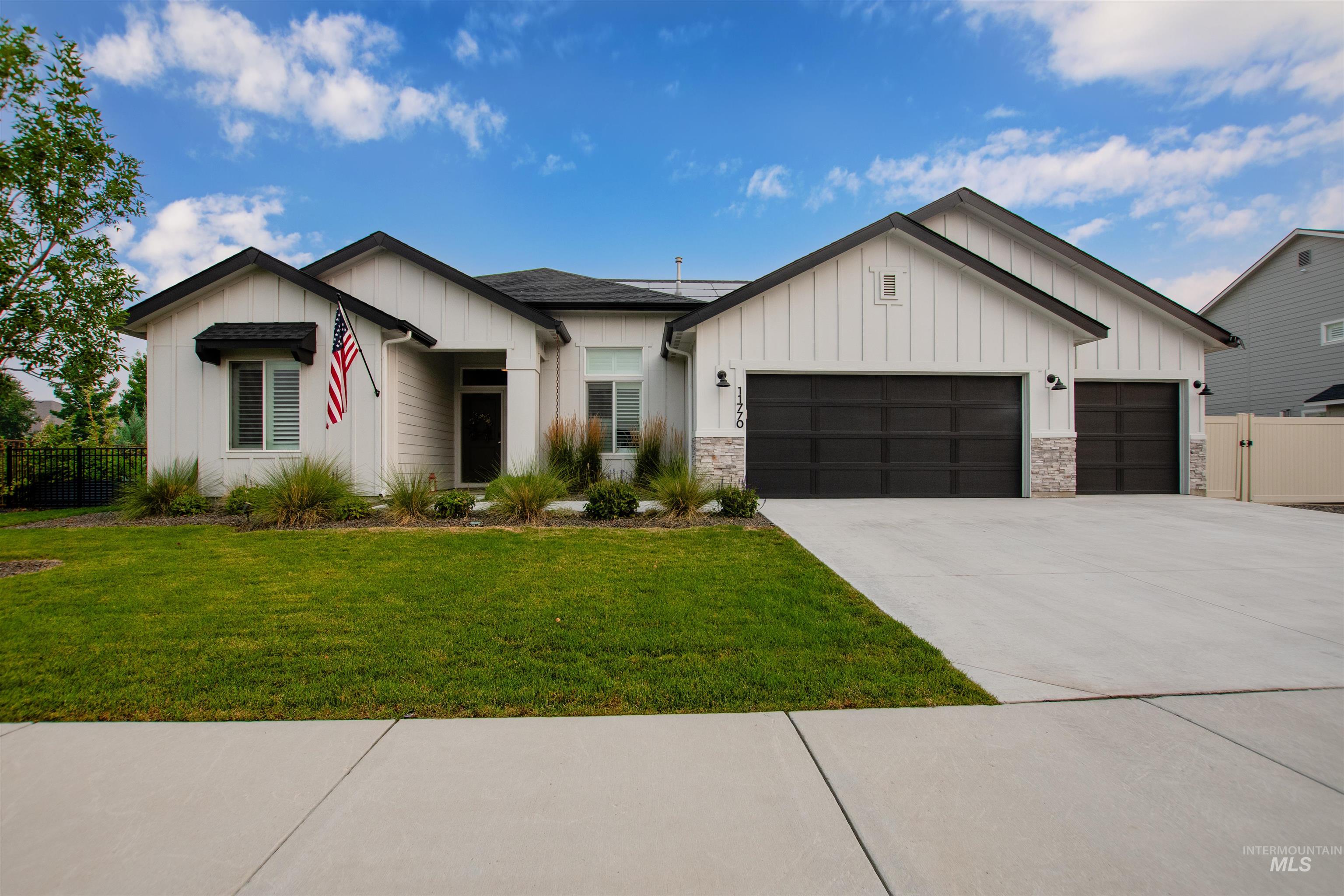 11770 W Meadowbreeze St Property Photo 1