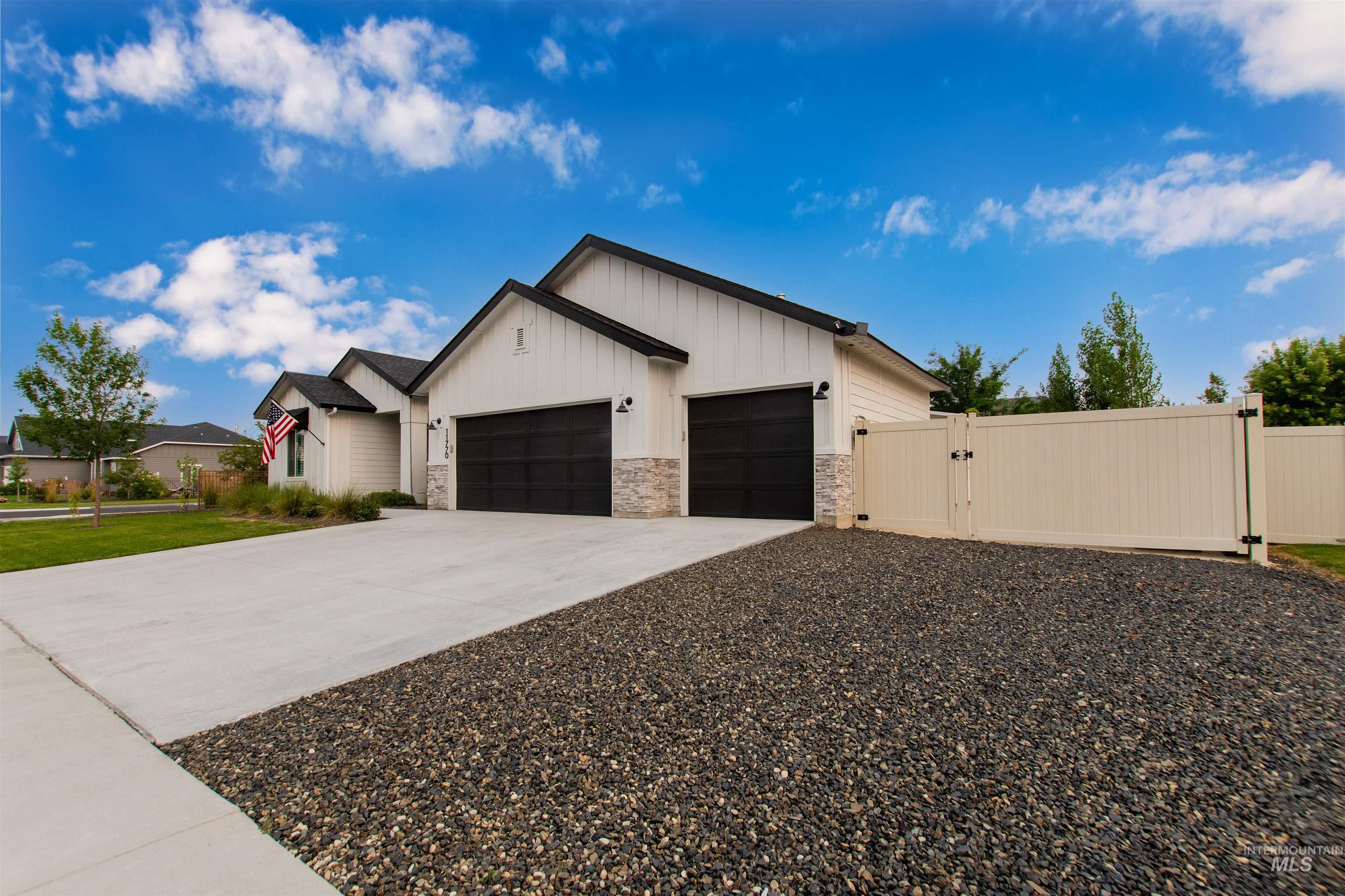 11770 W Meadowbreeze St Property Photo 4