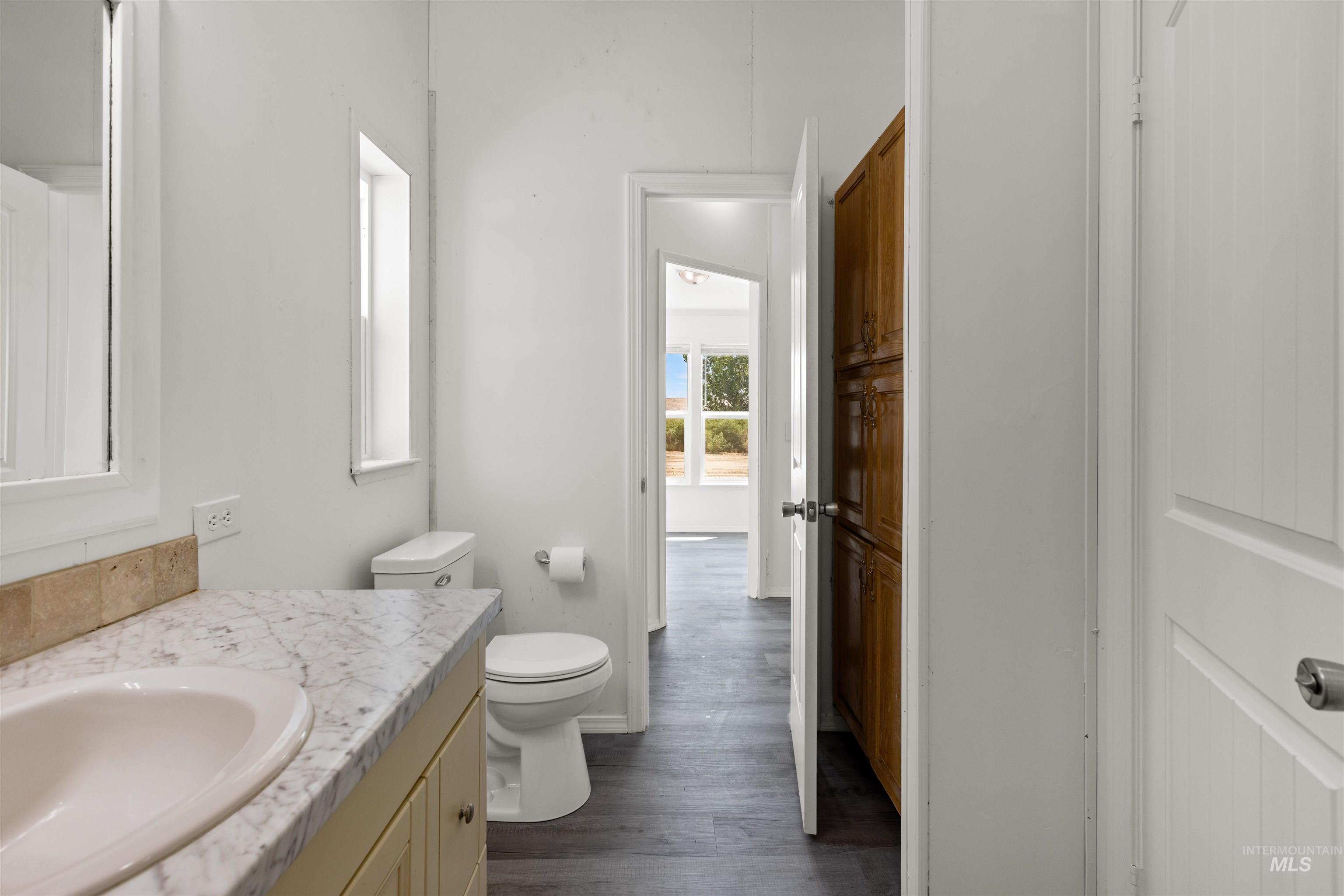 5860 El Paso Rd. Property Photo 15