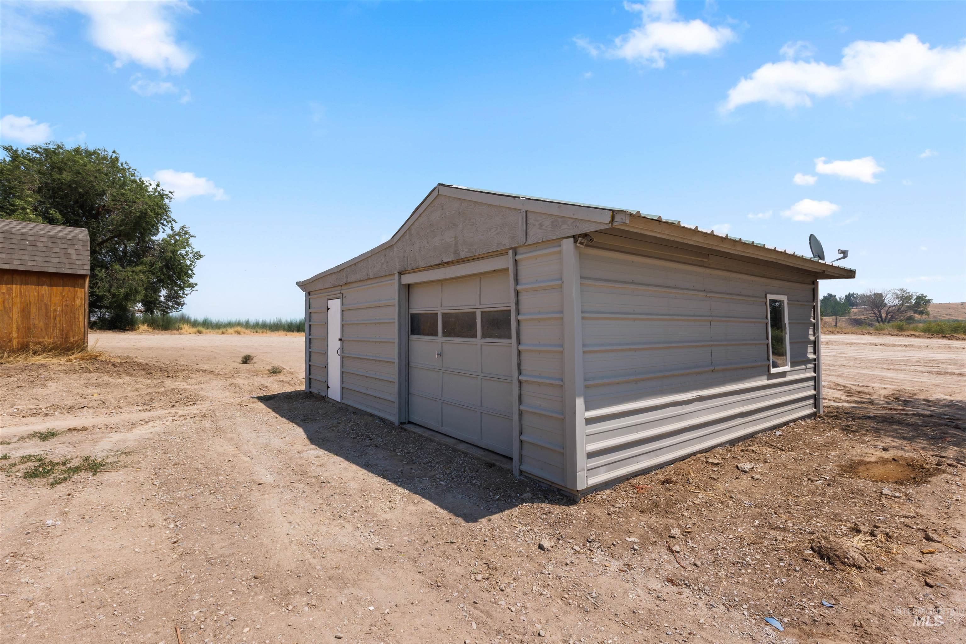 5860 El Paso Rd. Property Photo 23