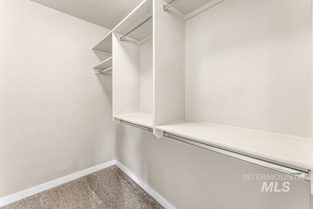 2193 S Hills Ave. Property Photo 28