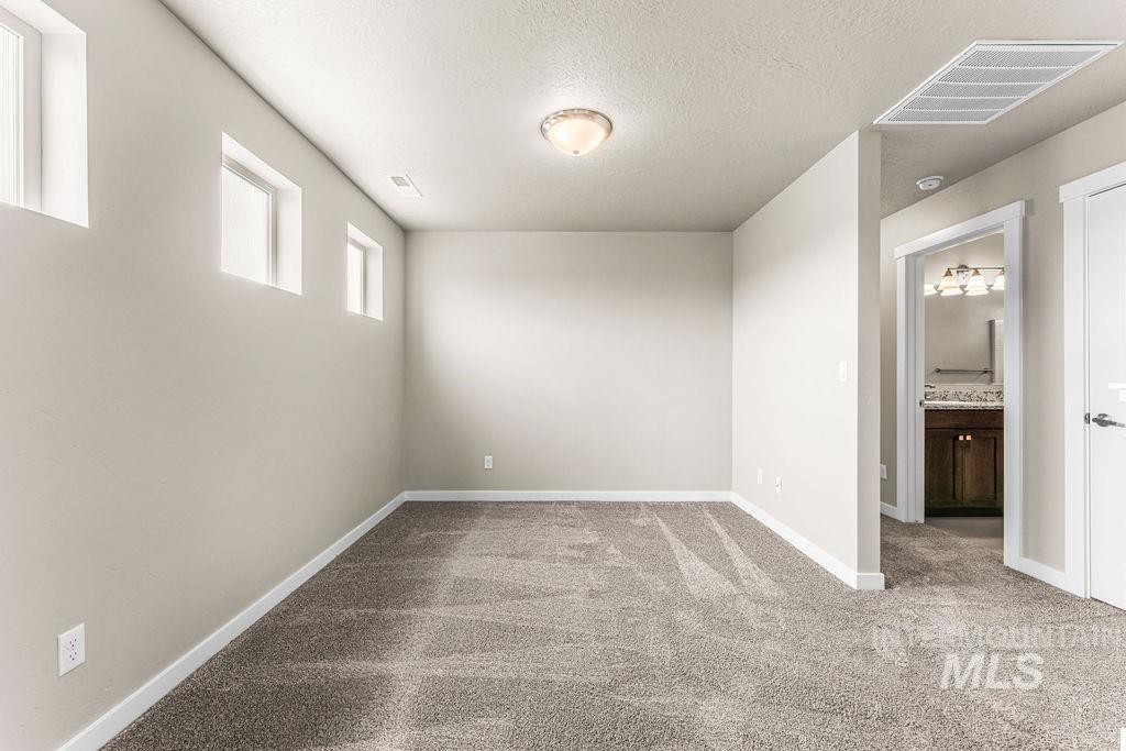 2193 S Hills Ave. Property Photo 30