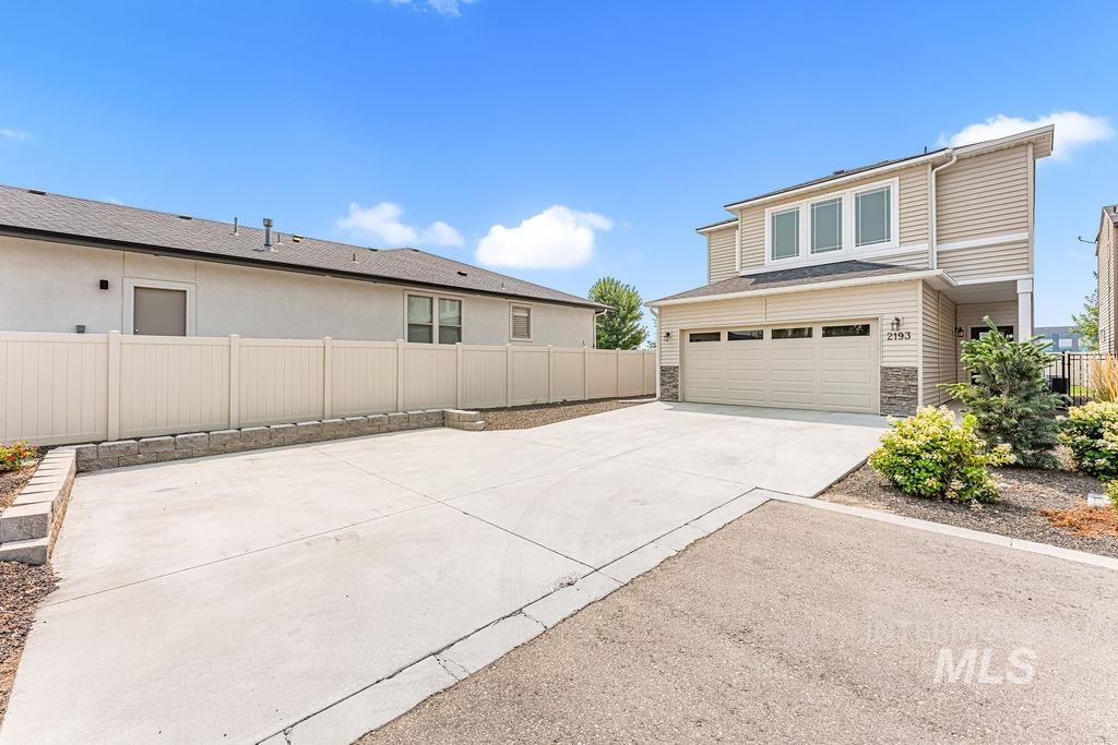 2193 S Hills Ave. Property Photo 46