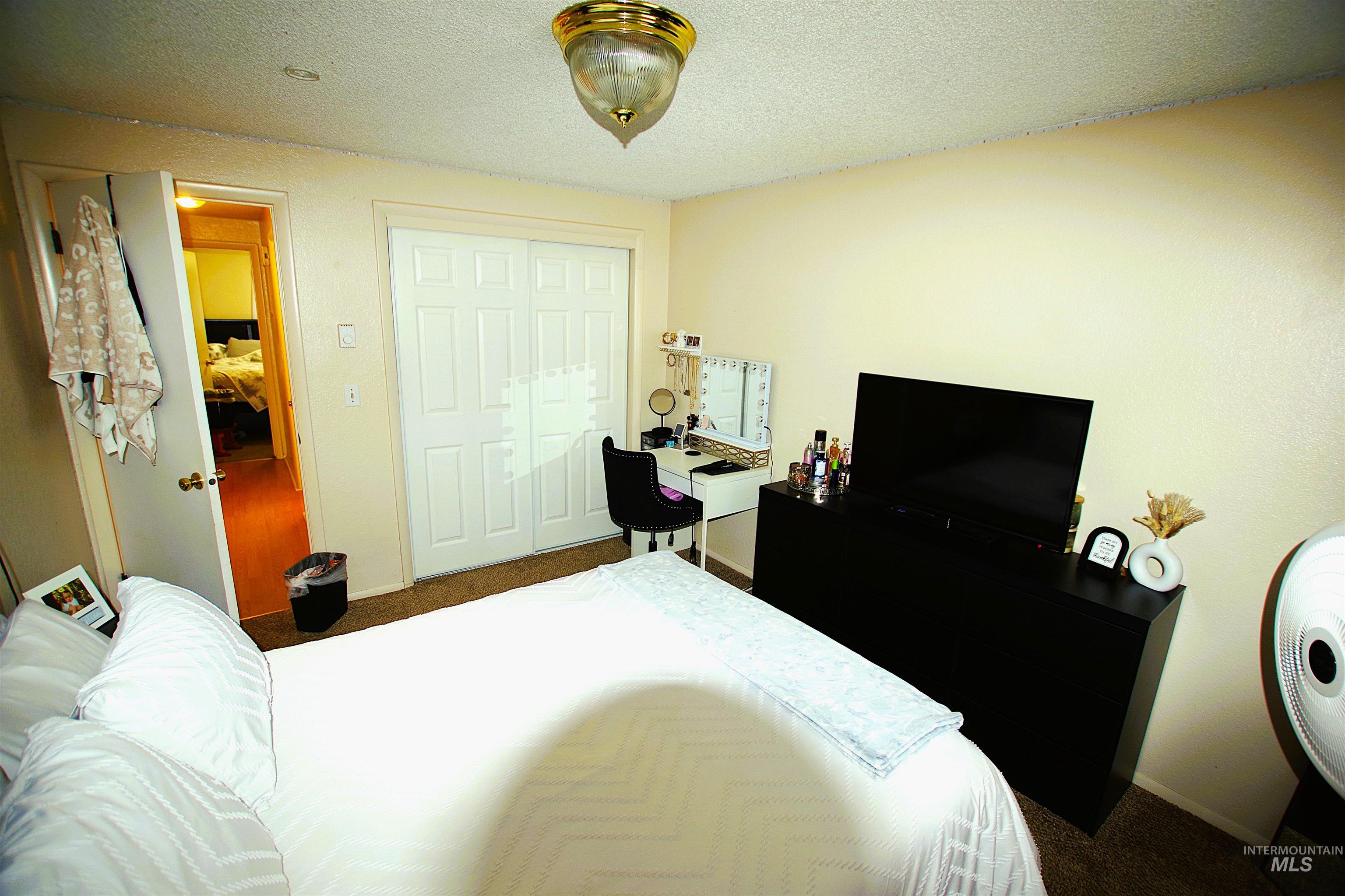 416-418 E Maine Ave Property Photo 21