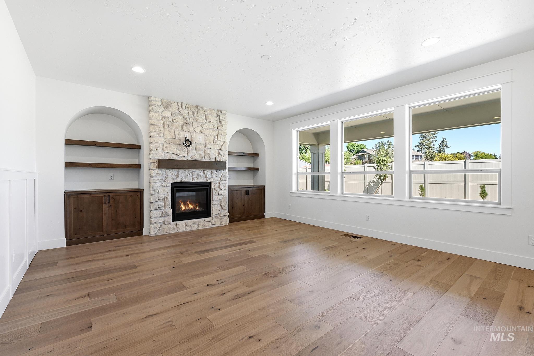 9351 W Gladiola Lane Property Photo 6