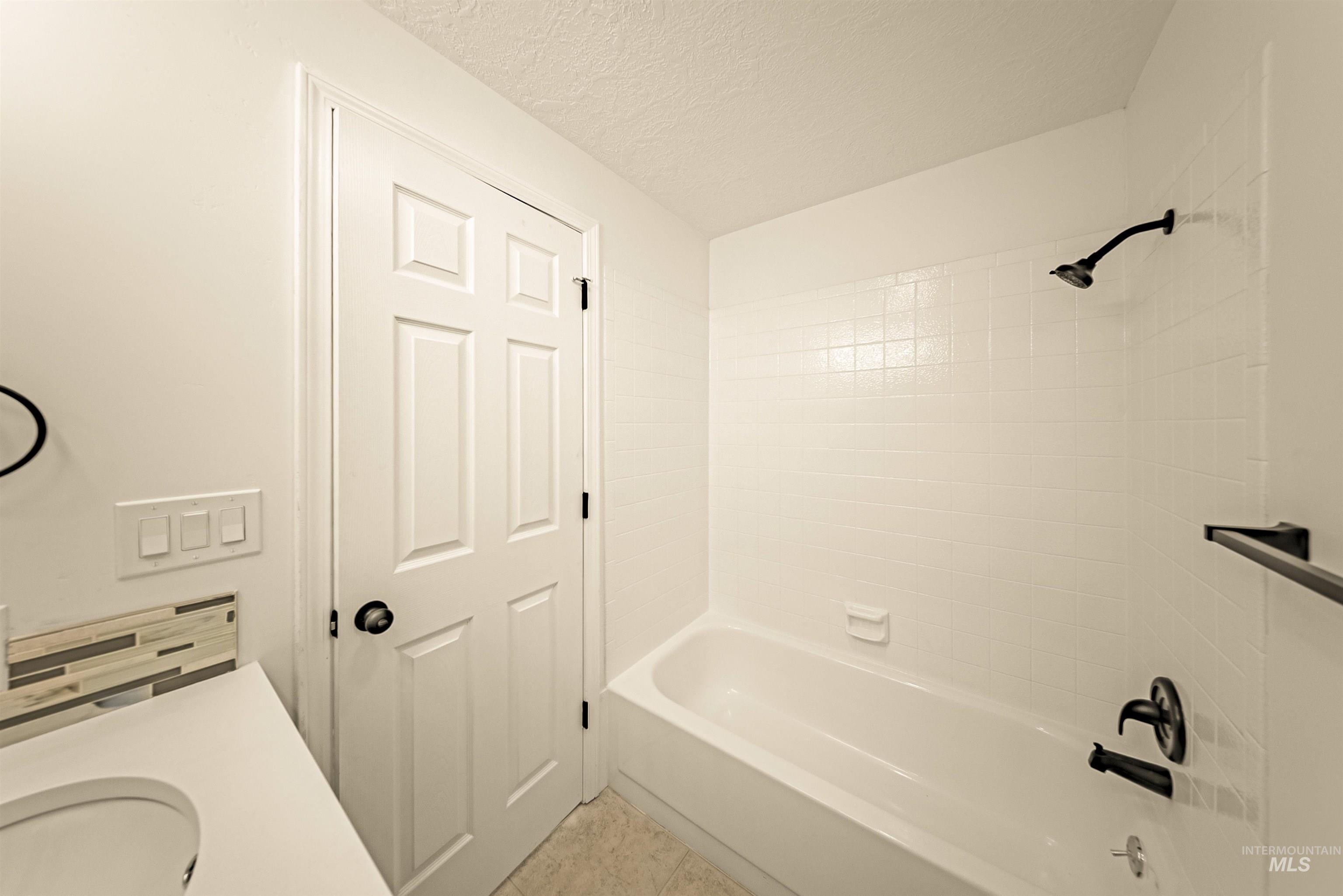 8211 W Cory Ct. Property Photo 19