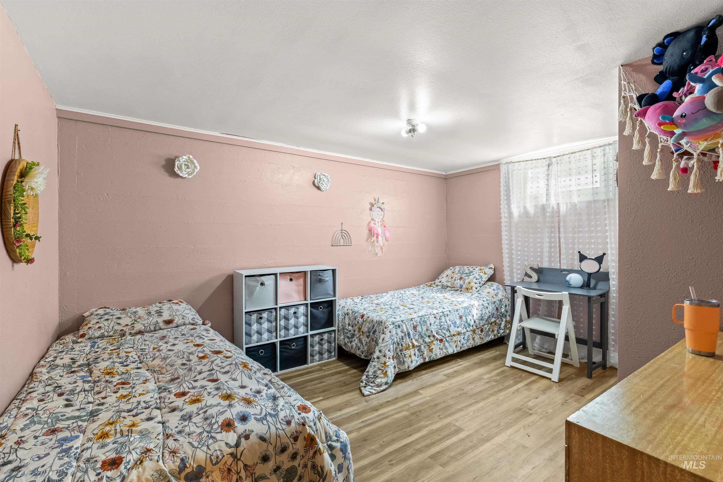 1357 Chestnut St Property Photo 22