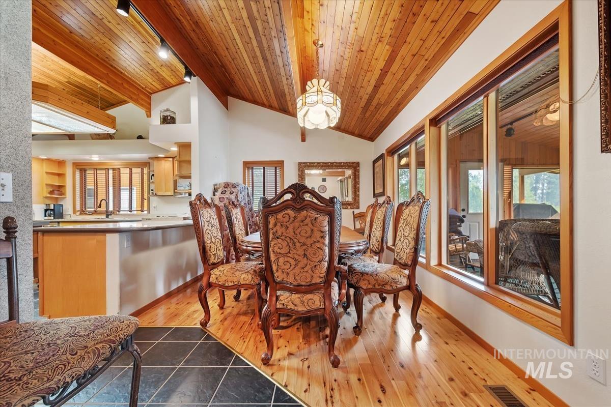 7 River Rd. Property Photo 17