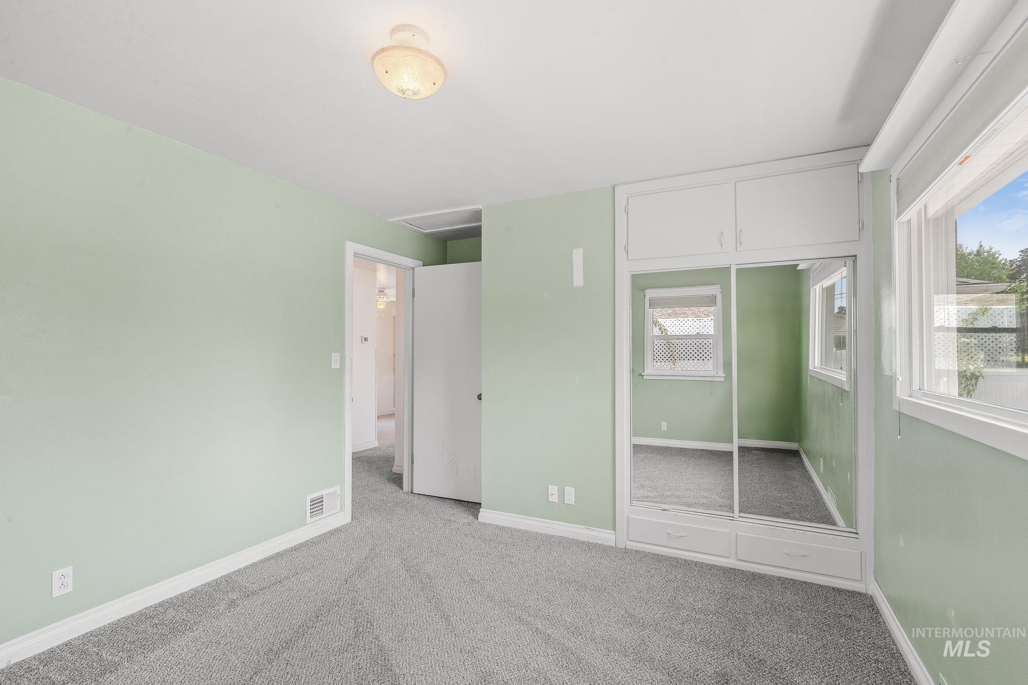 1413 15th Avenue Property Photo 28