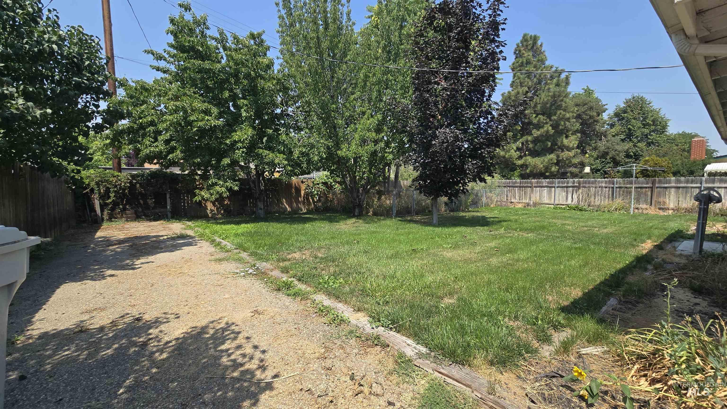 45 S Westwood St Property Photo 27