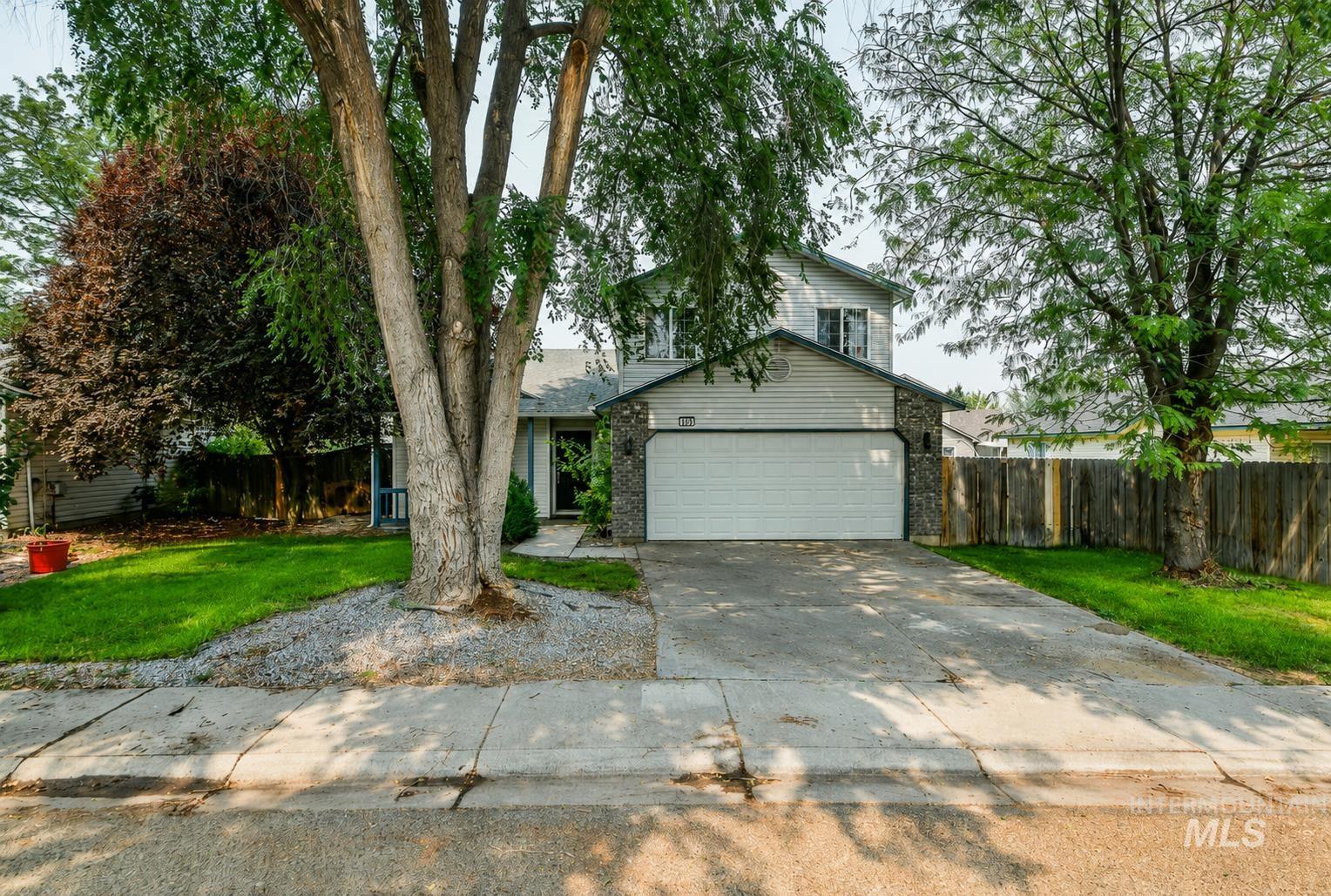 805 Bison Way Property Photo 3