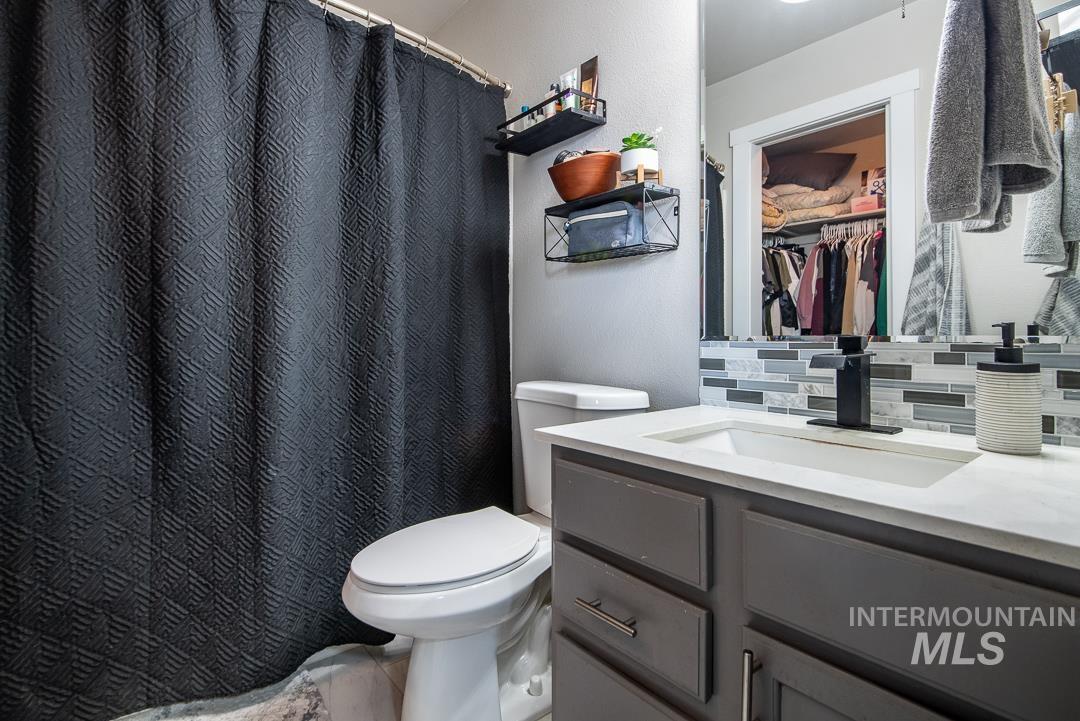 805 Bison Way Property Photo 26
