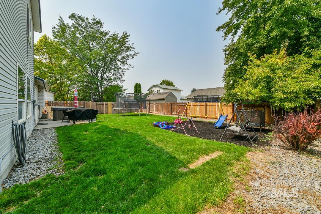 805 Bison Way Property Photo 37