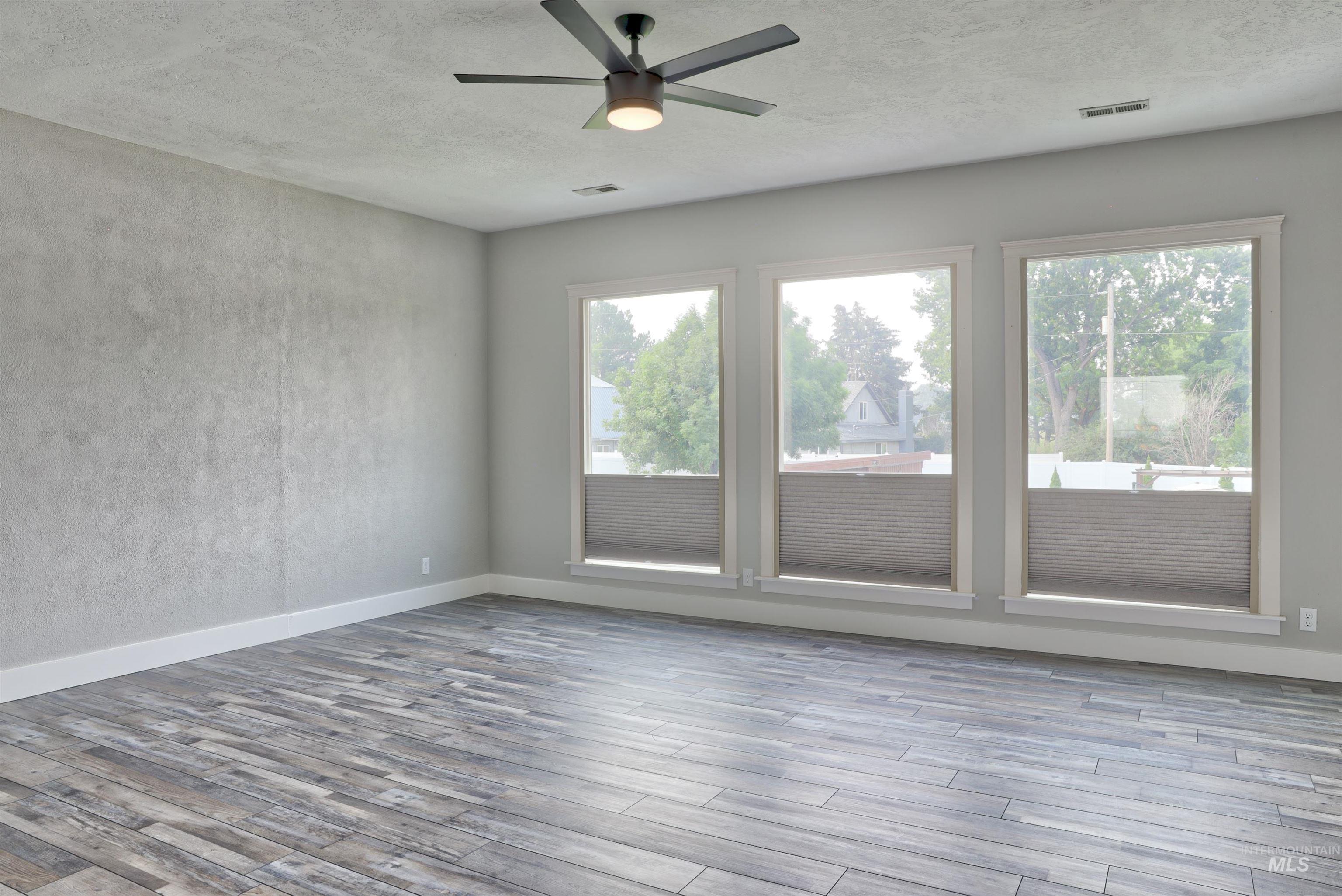 8858 Stardust Ln Property Photo 25