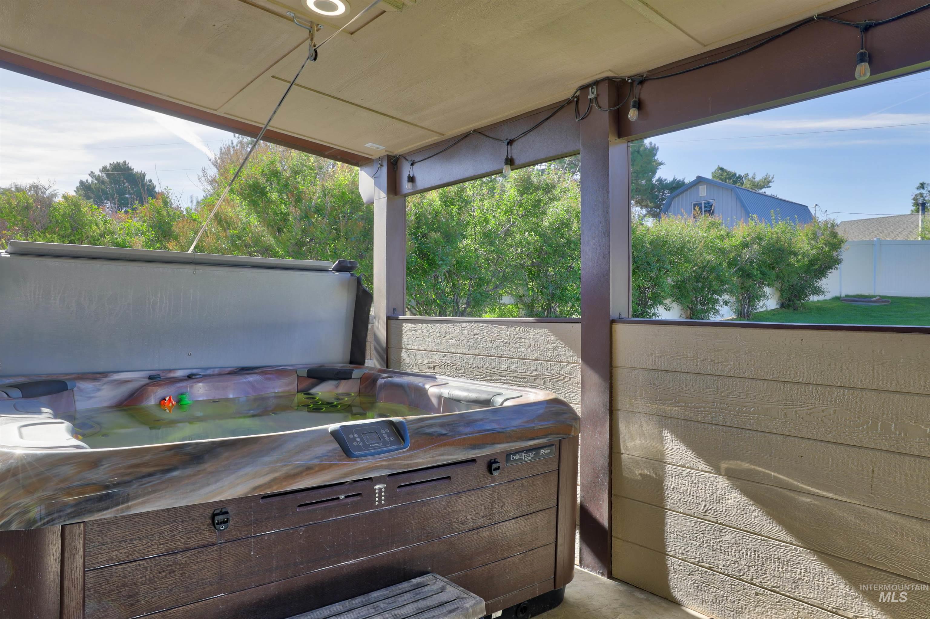 8858 Stardust Ln Property Photo 28