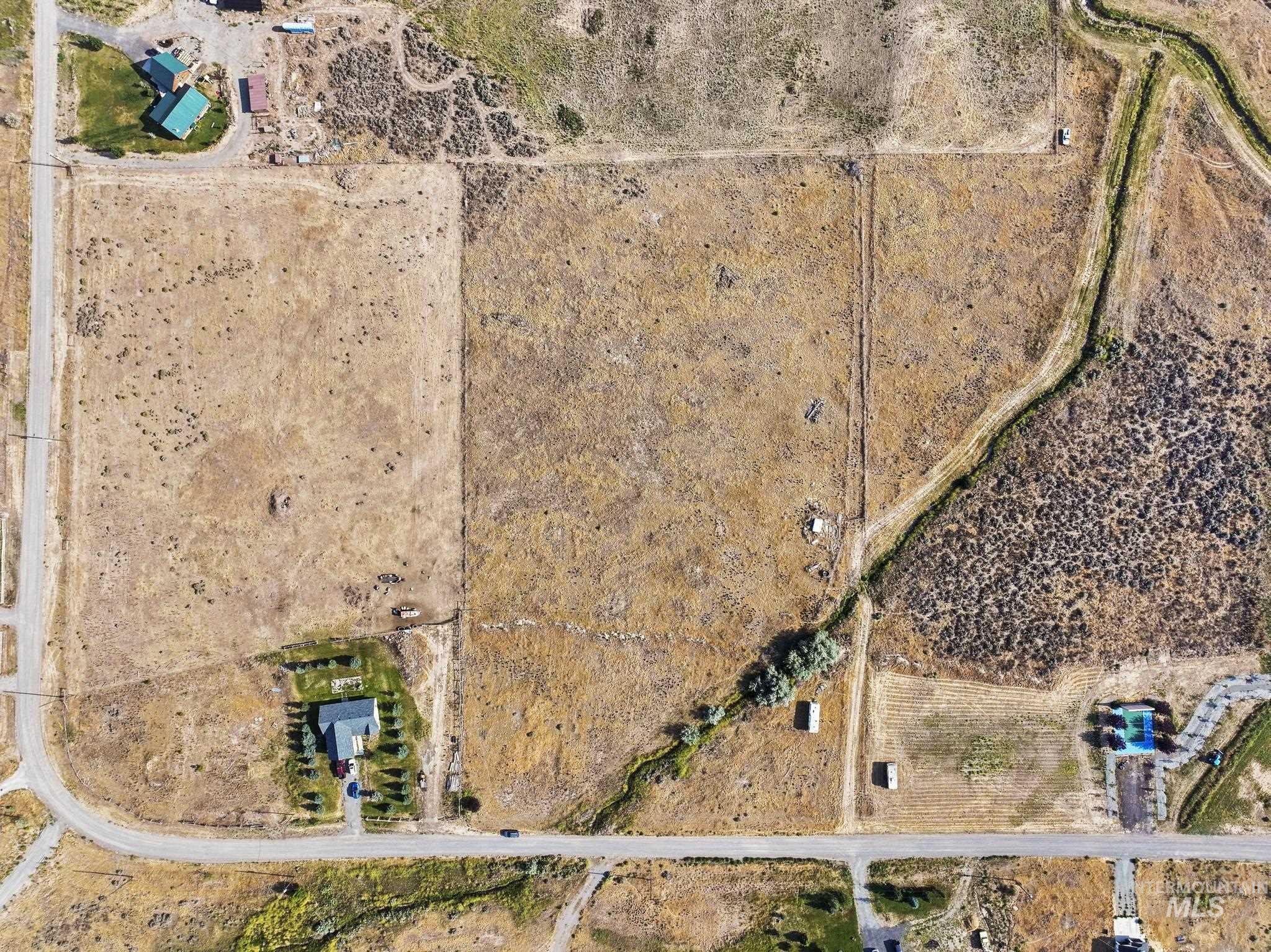 134 Parker Gulch Rd Property Photo 2