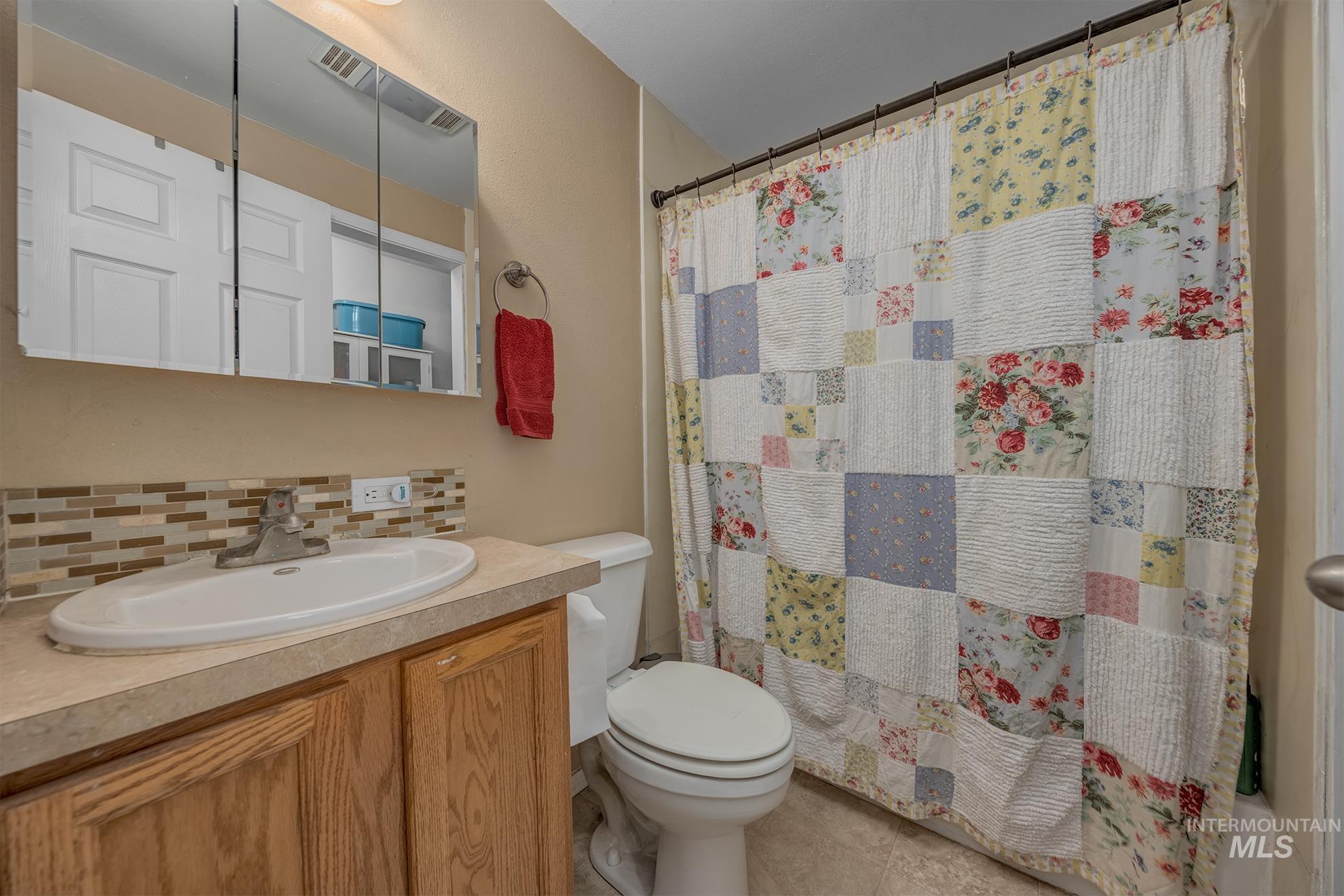 350 Farber Drive Property Photo 16