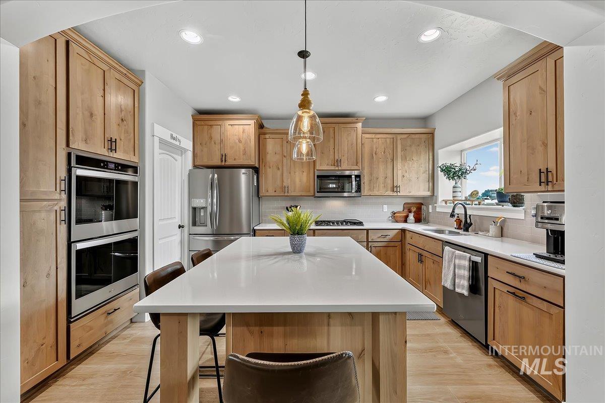 6190 E Canyon Crossing Dr. Property Photo 13