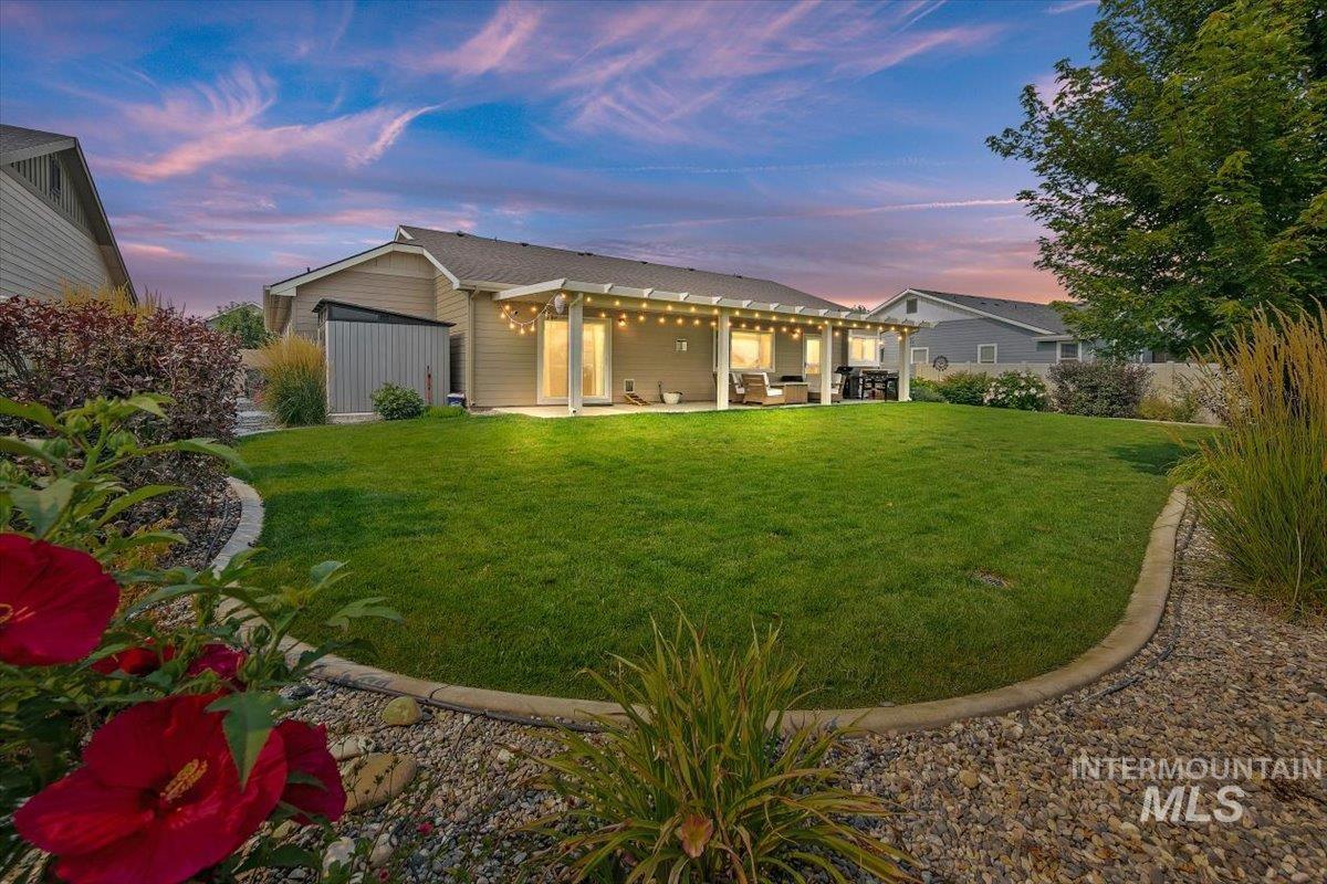 6190 E Canyon Crossing Dr. Property Photo 40