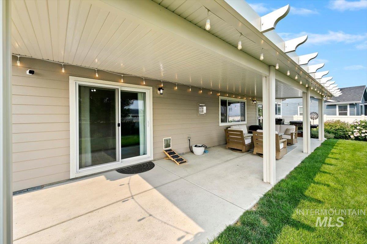 6190 E Canyon Crossing Dr. Property Photo 42