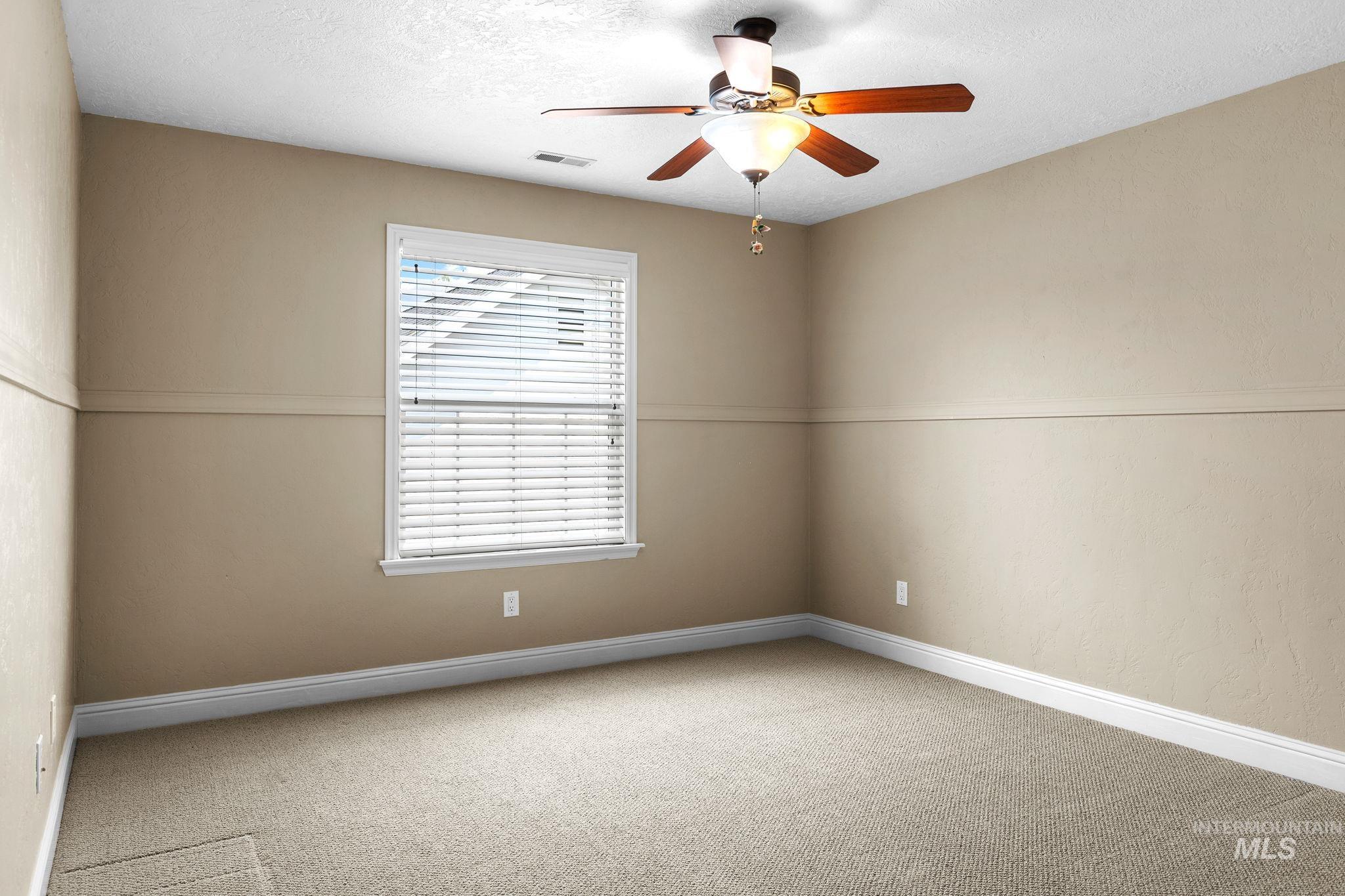 4220 N Bryce Canyon Ave Property Photo 38
