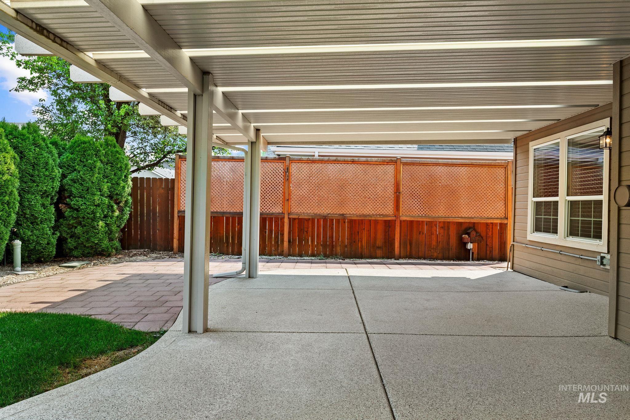4220 N Bryce Canyon Ave Property Photo 42