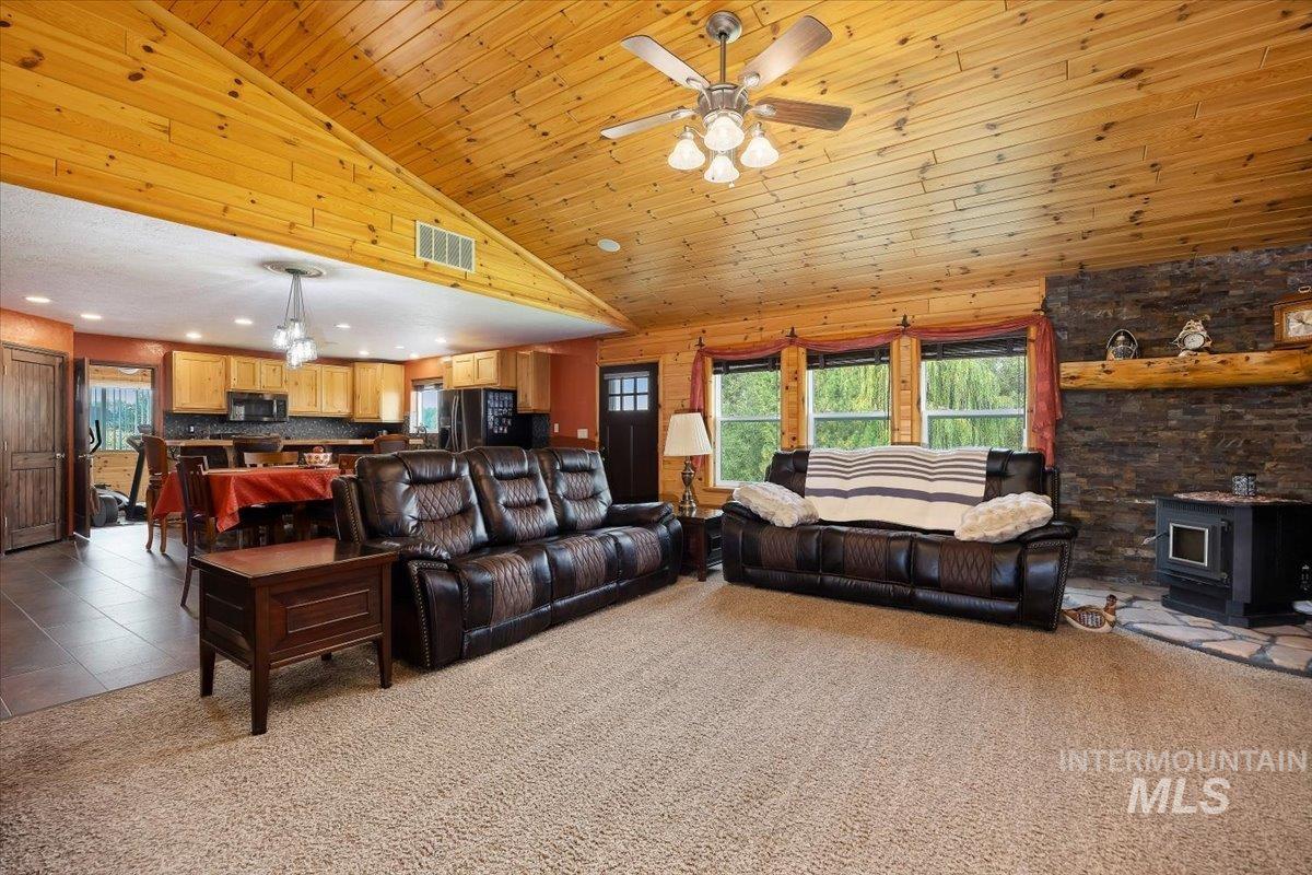 2819 S 850 E Property Photo 8
