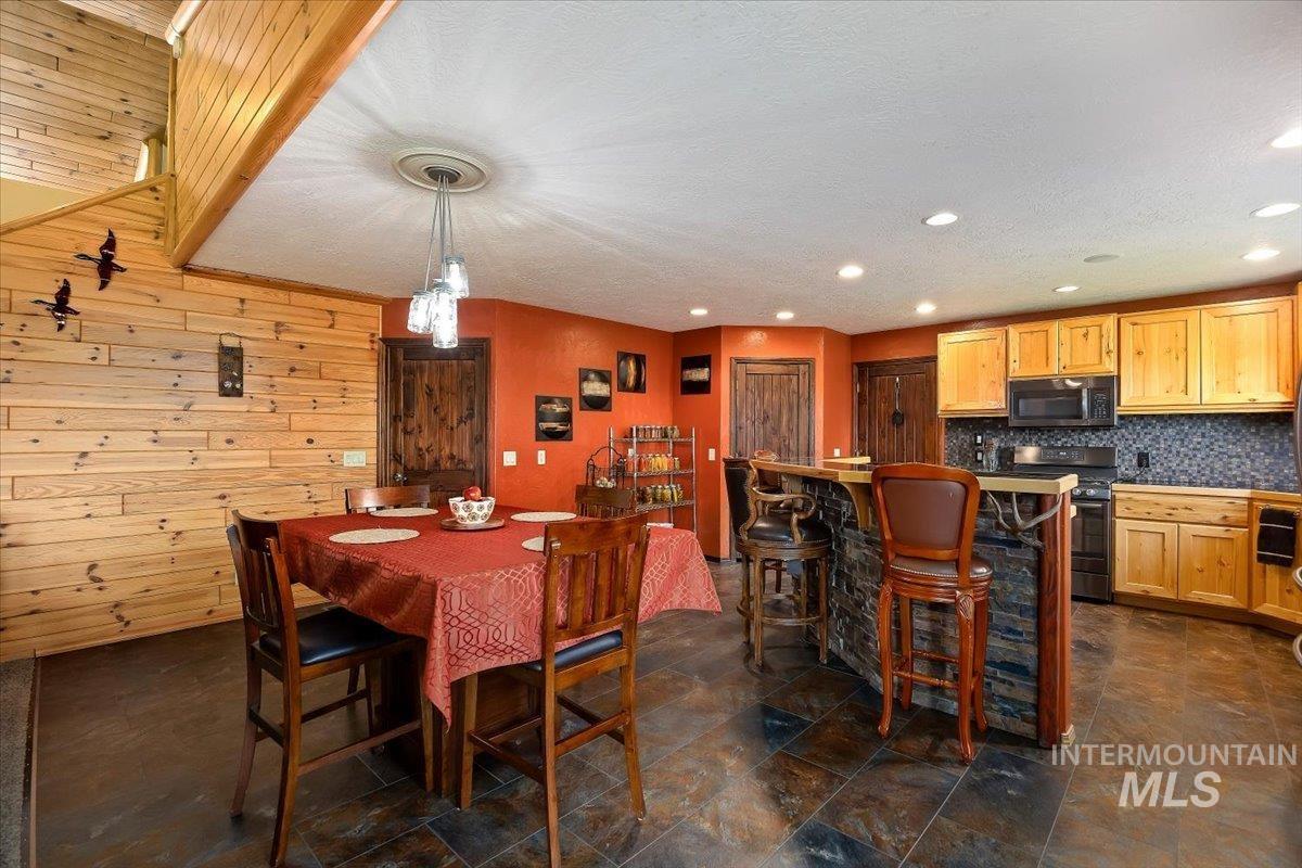 2819 S 850 E Property Photo 13